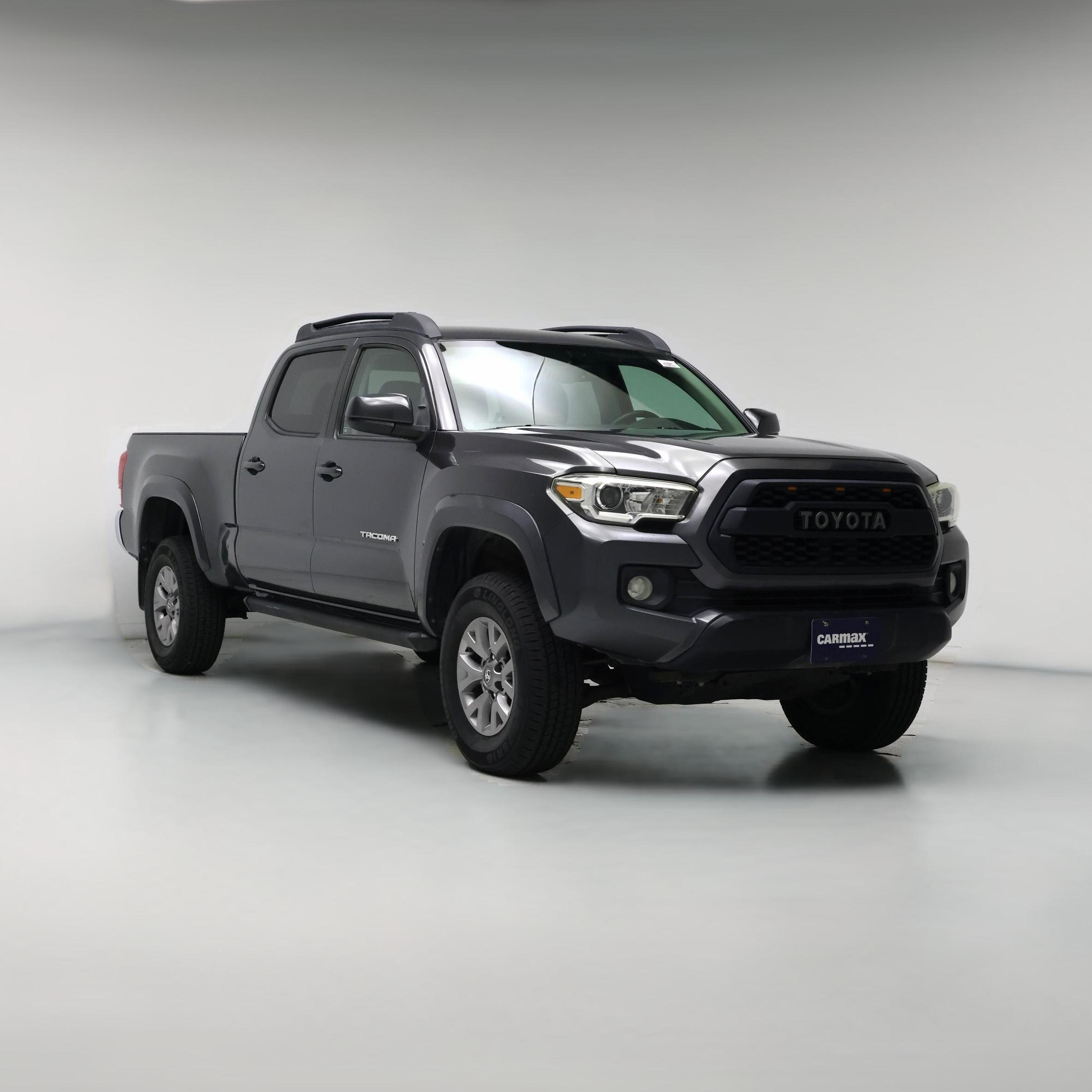Thumbnail: 2016 Toyota Tacoma - 1