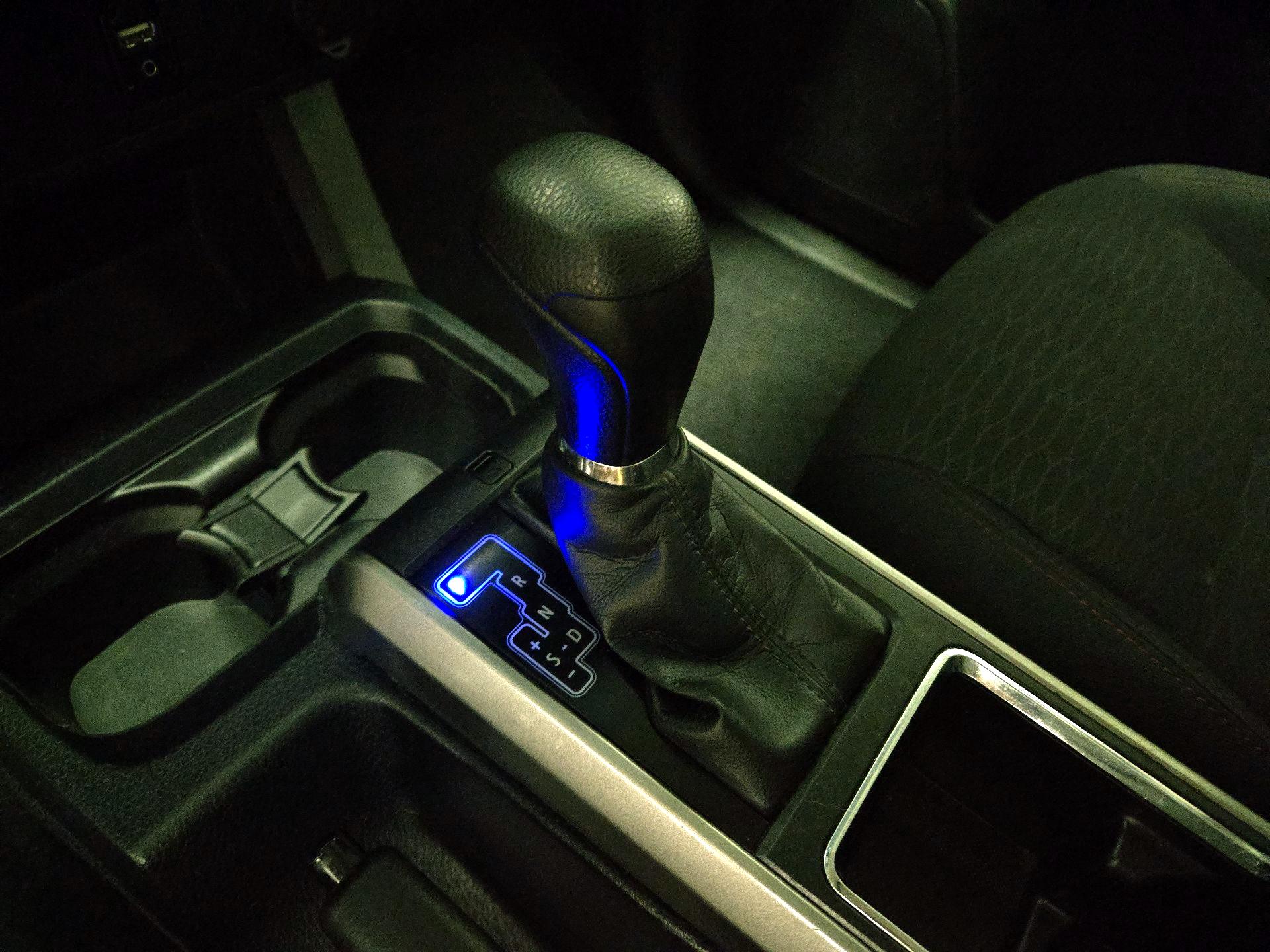 Thumbnail: 2016 Toyota Tacoma - 17