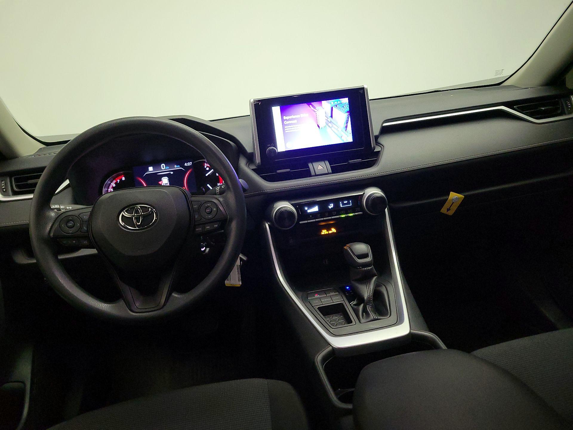 Thumbnail: 2023 Toyota RAV4 - 9