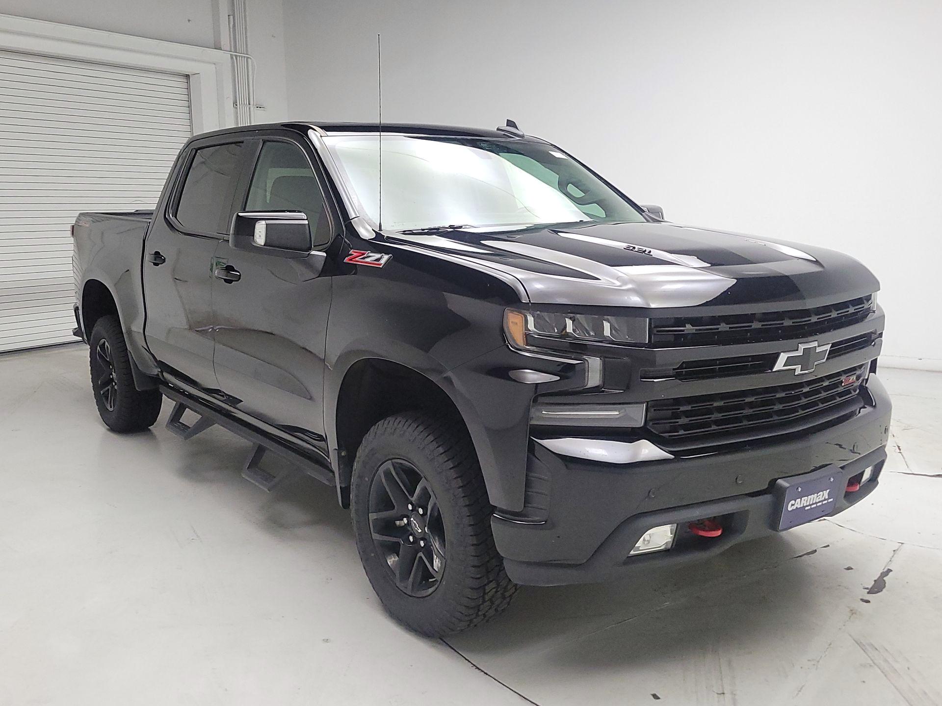 Thumbnail: 2020 Chevrolet Silverado 1500 - 1