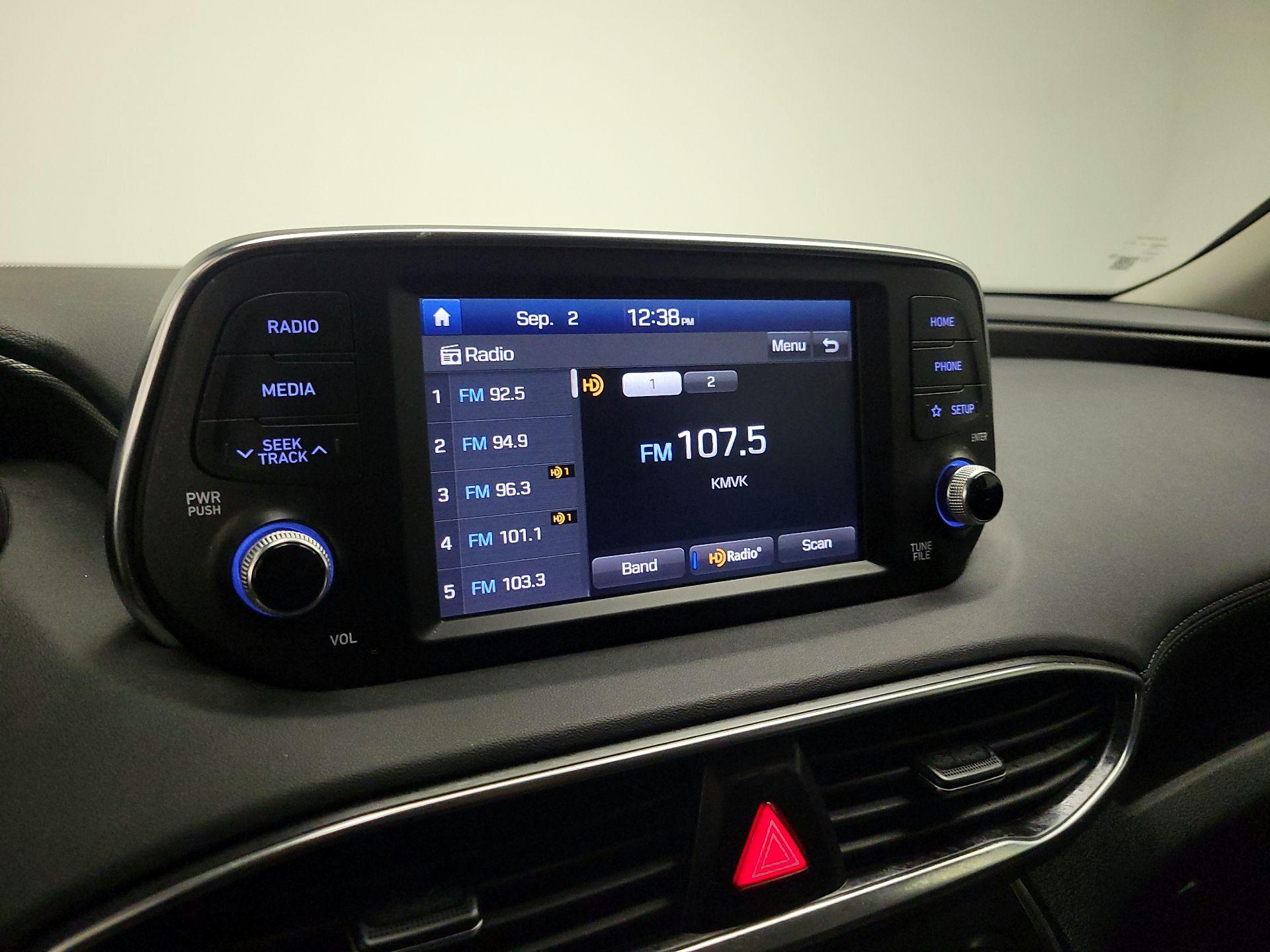 Thumbnail: 2019 Hyundai Santa Fe - 15