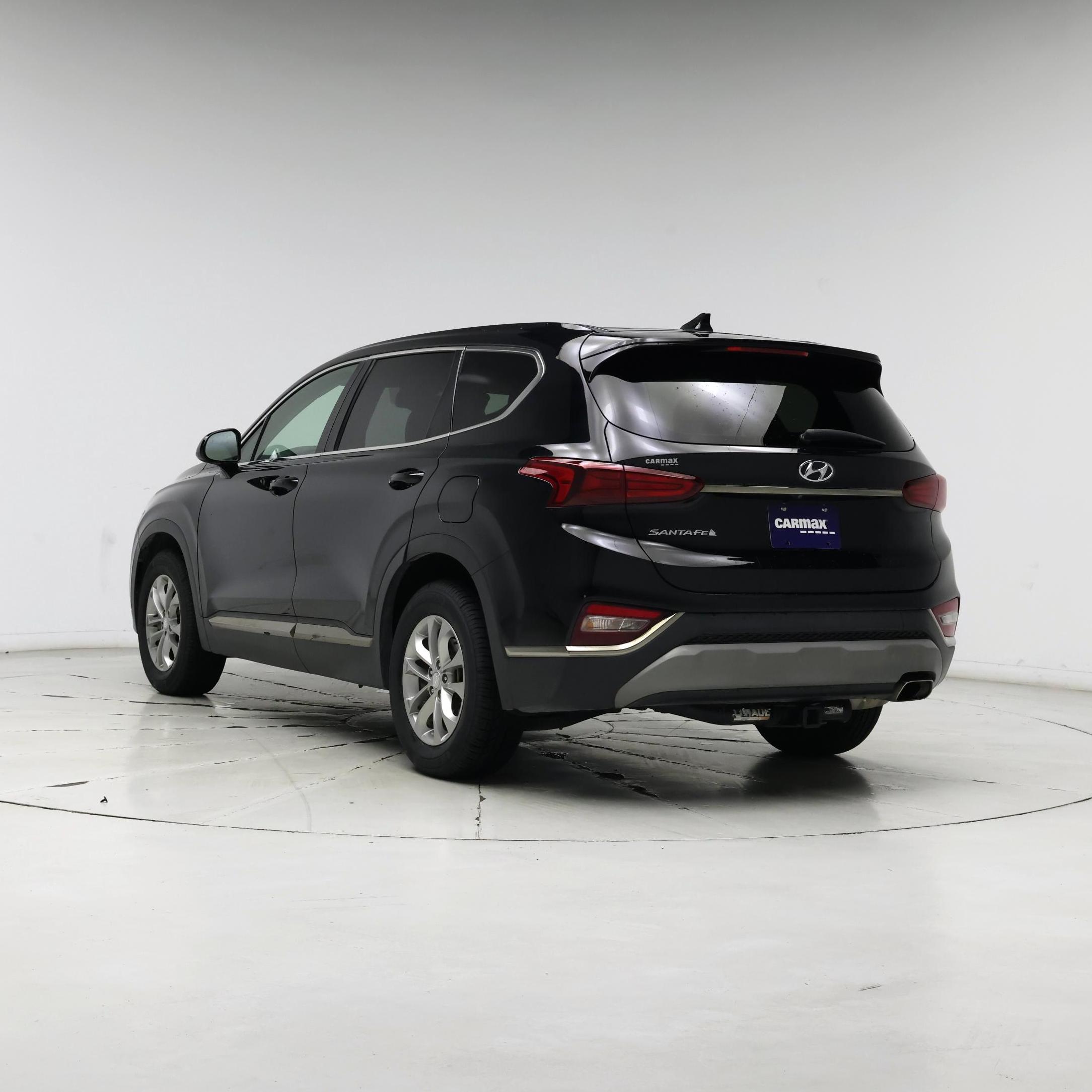 Thumbnail: 2019 Hyundai Santa Fe - 2
