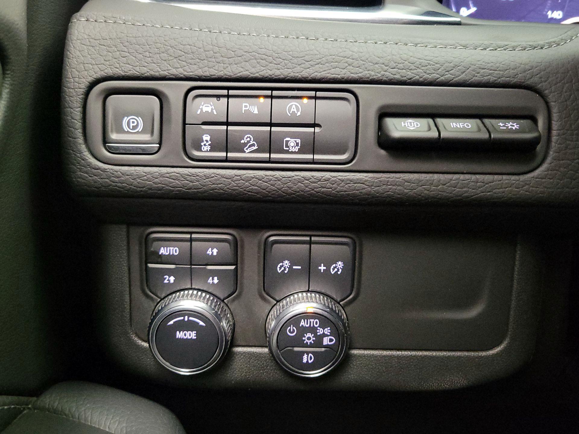 Thumbnail: 2024 GMC Yukon - 13
