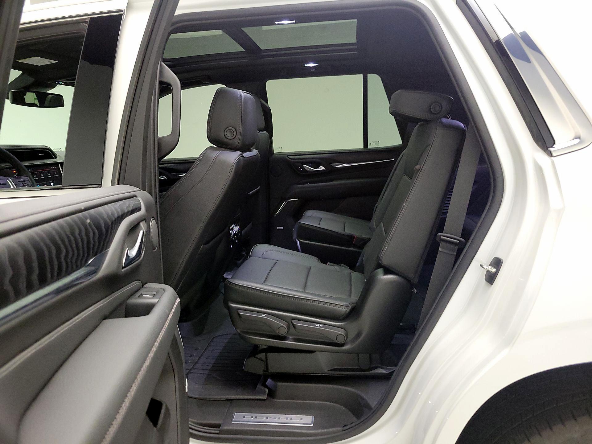 Thumbnail: 2024 GMC Yukon - 20