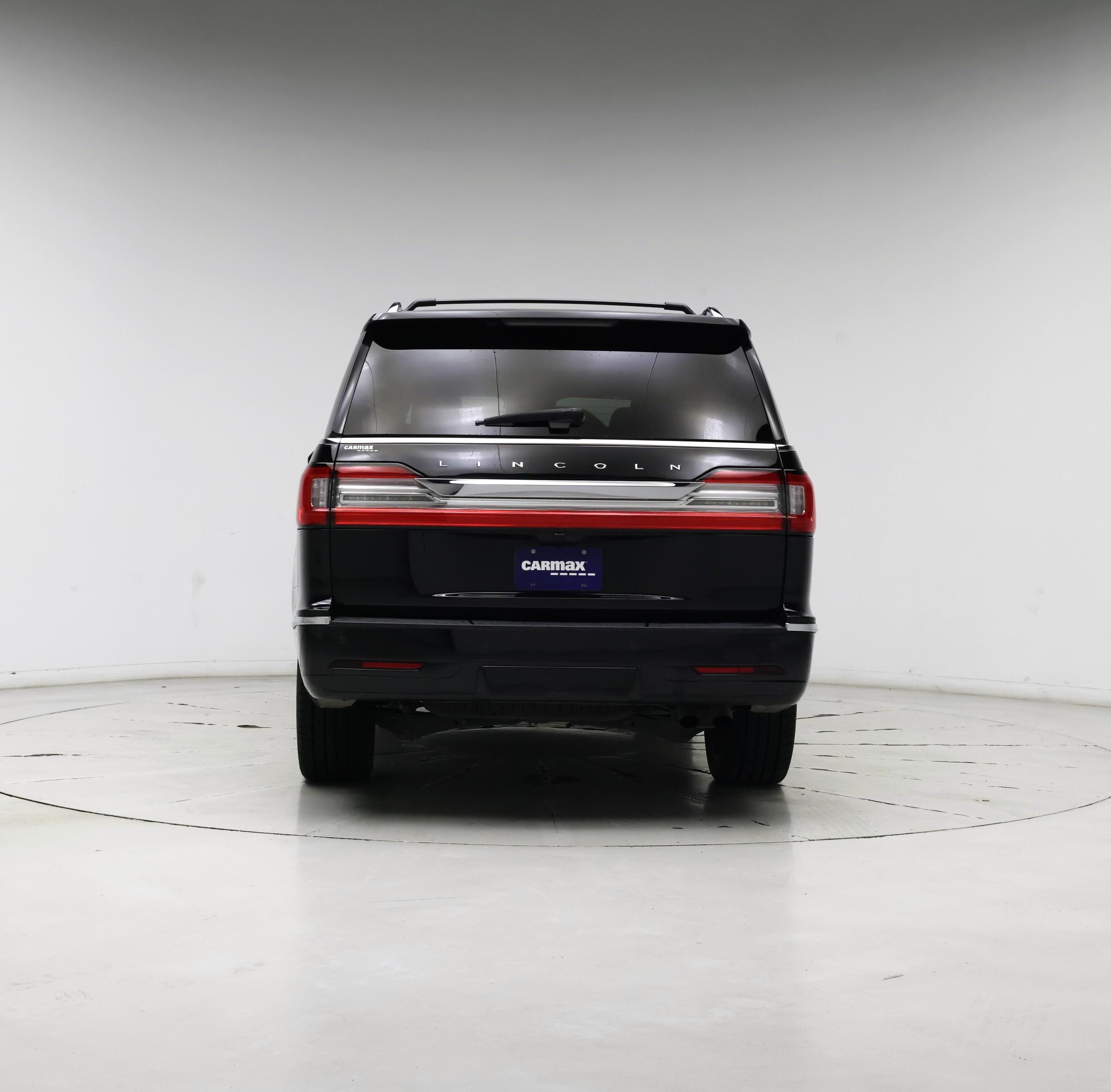 Thumbnail: 2021 Lincoln Navigator - 6
