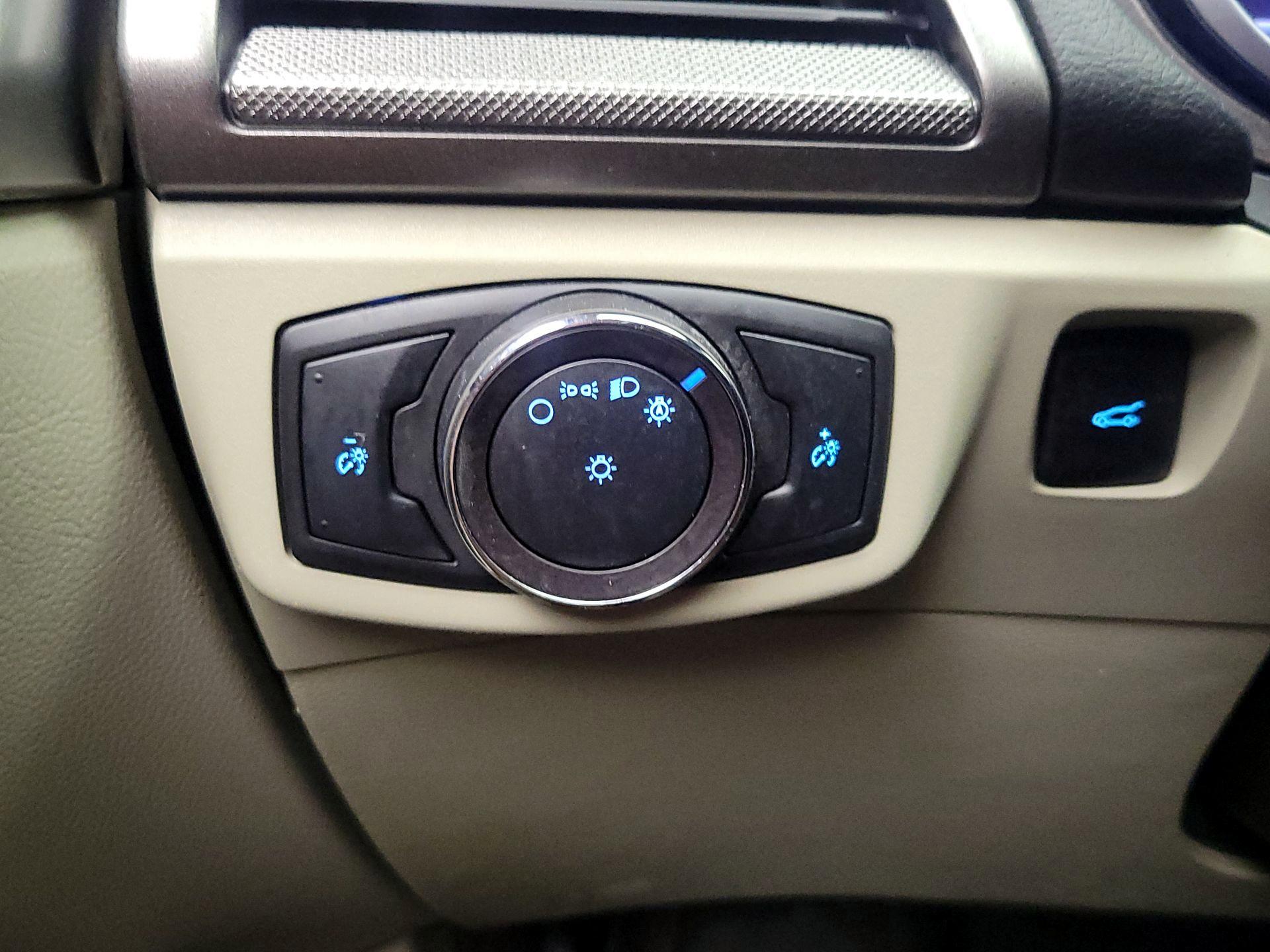 Thumbnail: 2019 Ford Fusion - 13