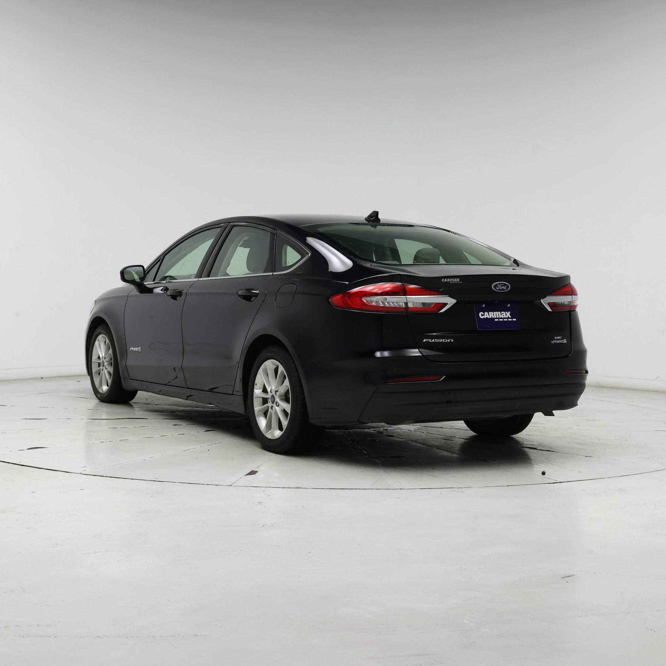 Thumbnail: 2019 Ford Fusion - 2