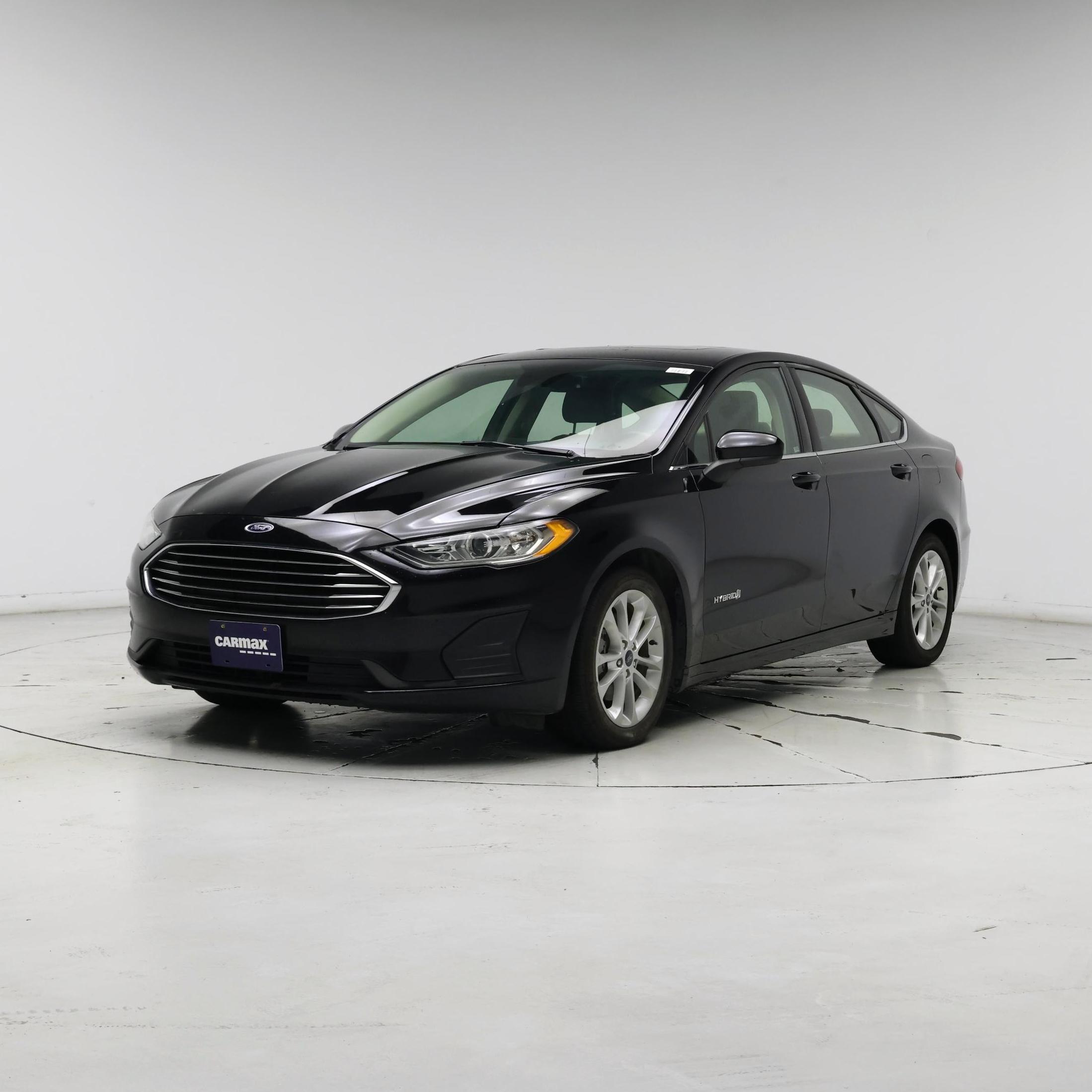 Thumbnail: 2019 Ford Fusion - 4