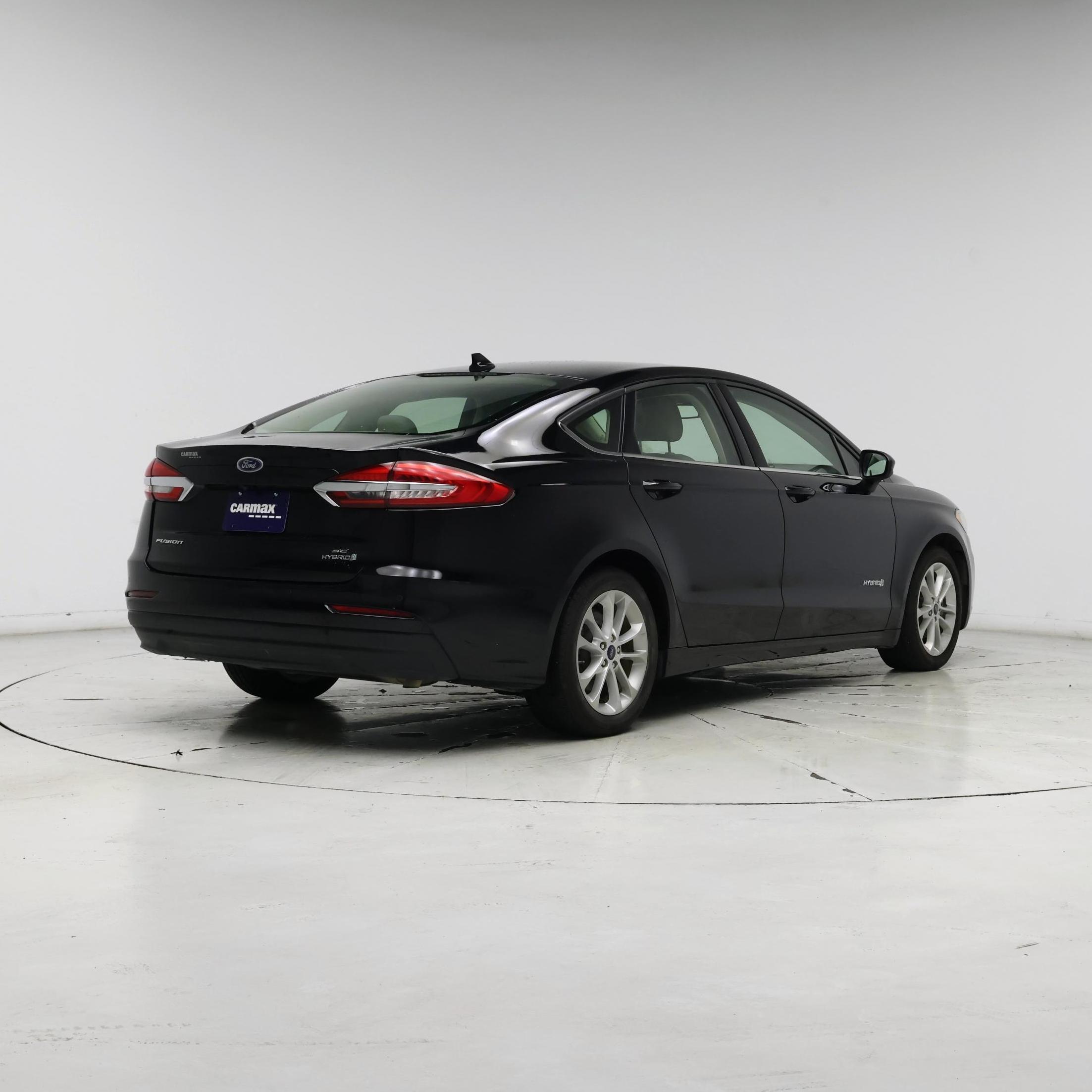 Thumbnail: 2019 Ford Fusion - 8