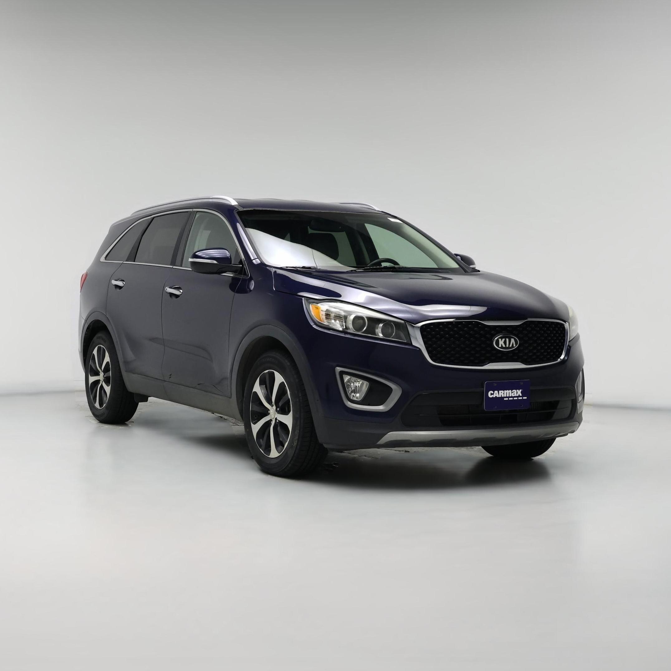 Thumbnail: 2016 Kia Sorento - 1