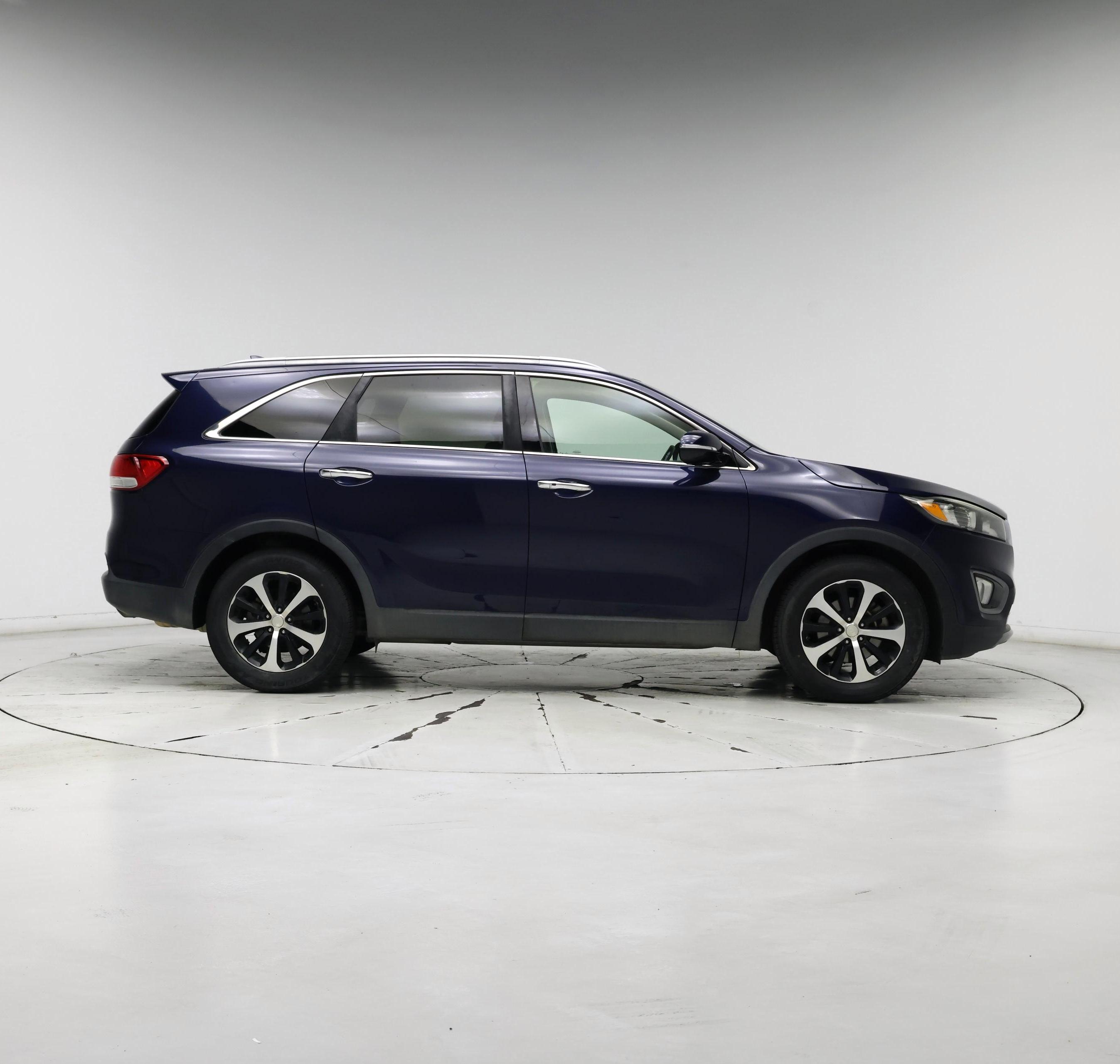 Thumbnail: 2016 Kia Sorento - 7