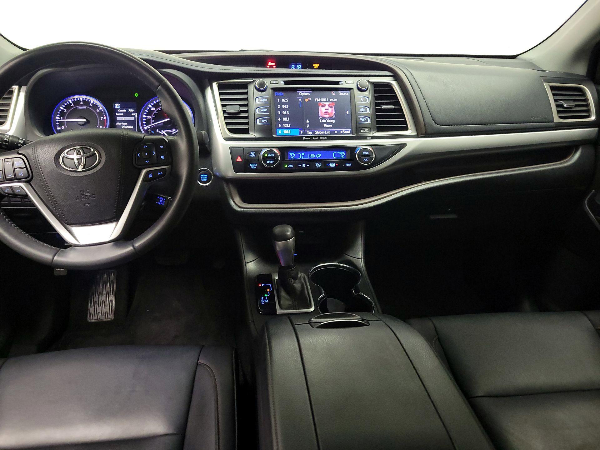 Thumbnail: 2019 Toyota Highlander - 9