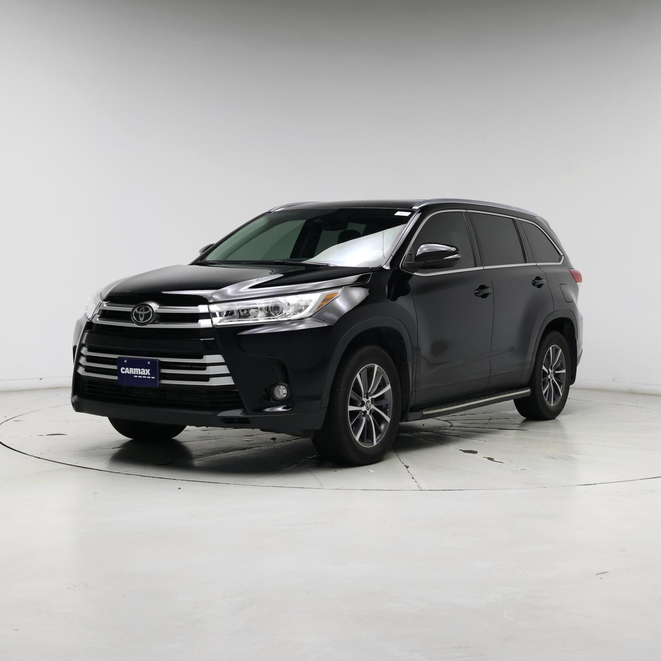 Thumbnail: 2019 Toyota Highlander - 4