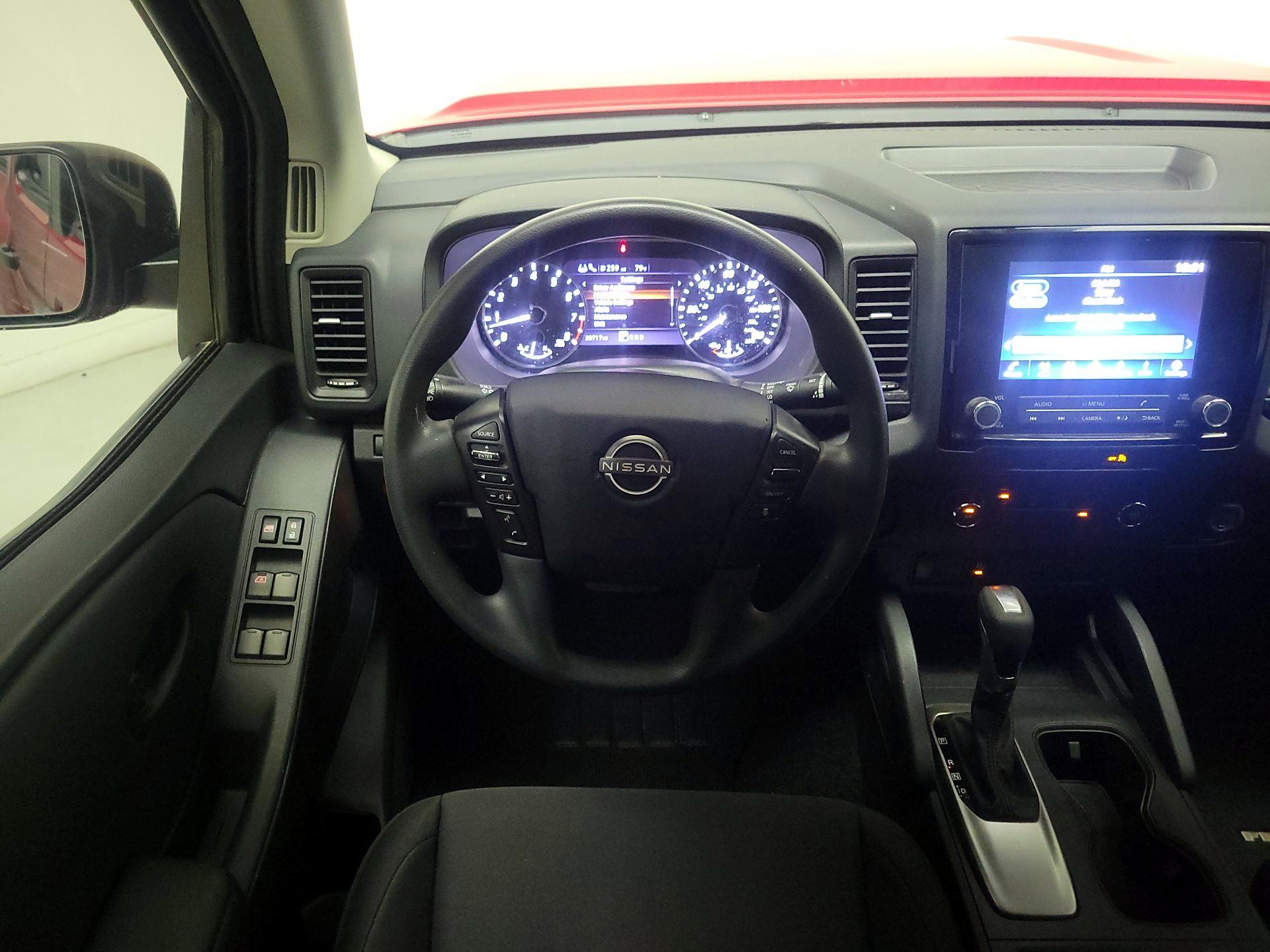 Thumbnail: 2022 Nissan Frontier - 10