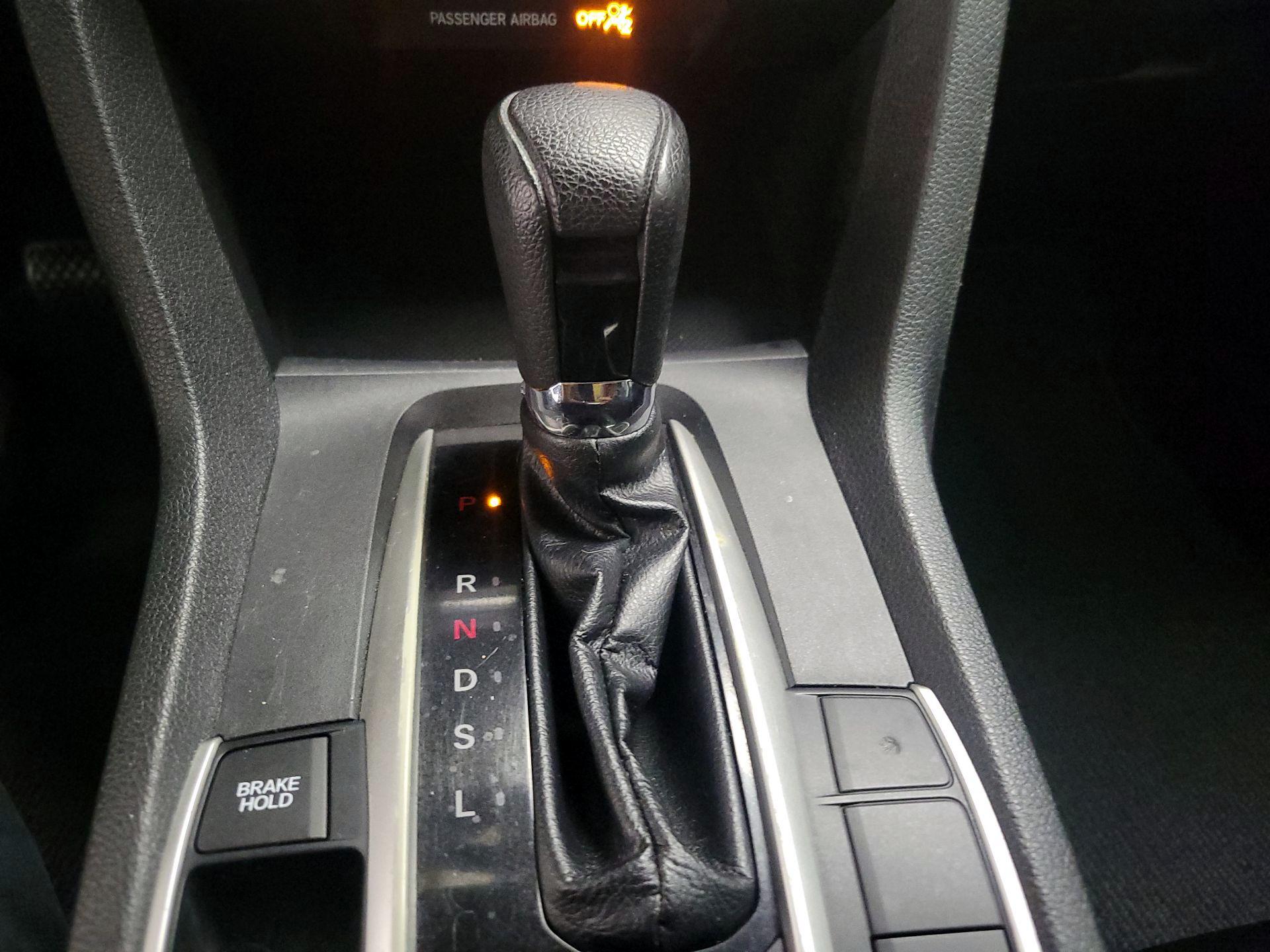 Thumbnail: 2020 Honda Civic - 16