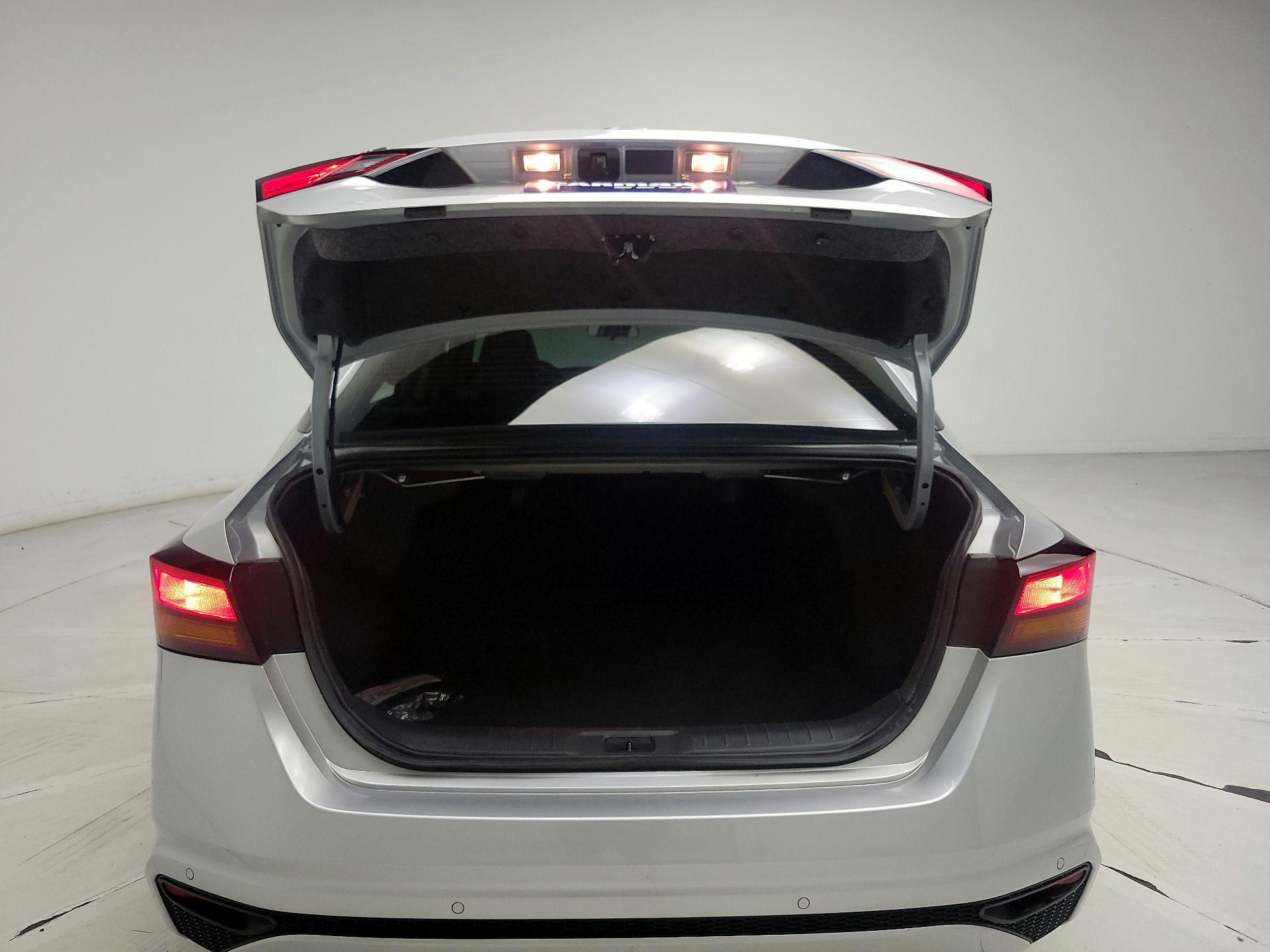 Thumbnail: 2024 Nissan Altima - 20