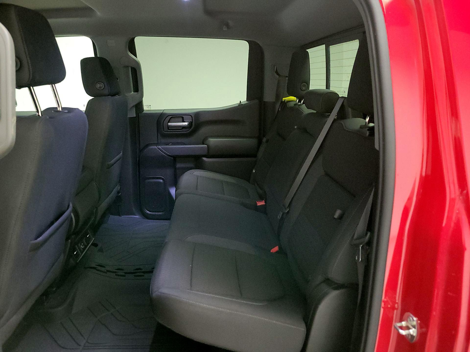 Thumbnail: 2020 Chevrolet Silverado 1500 - 19