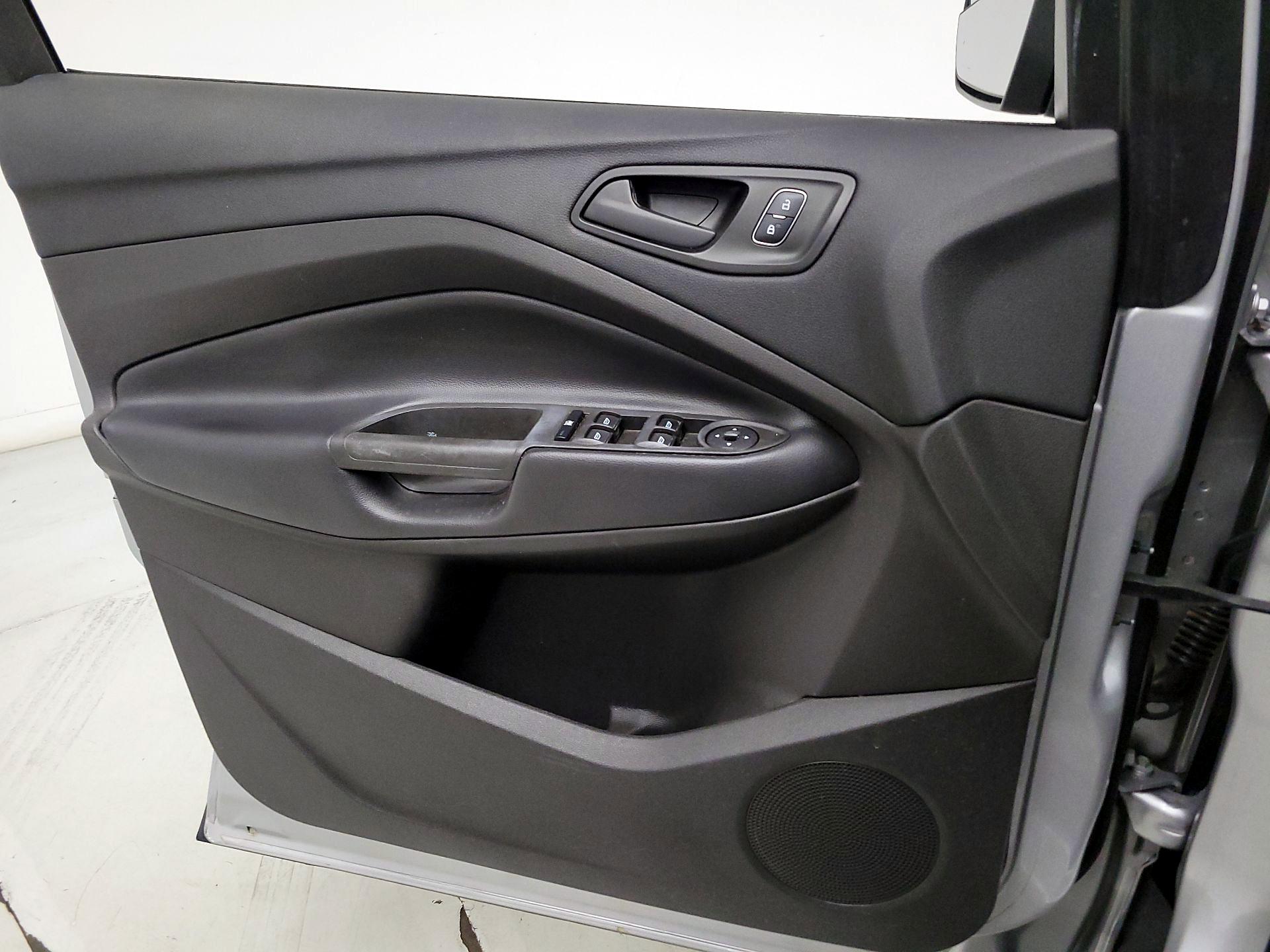 Thumbnail: 2019 Ford Escape - 12