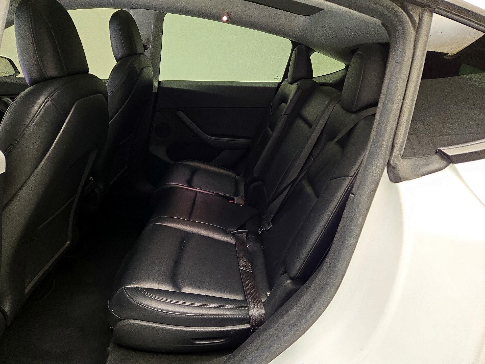 Thumbnail: 2021 Tesla Model Y - 18