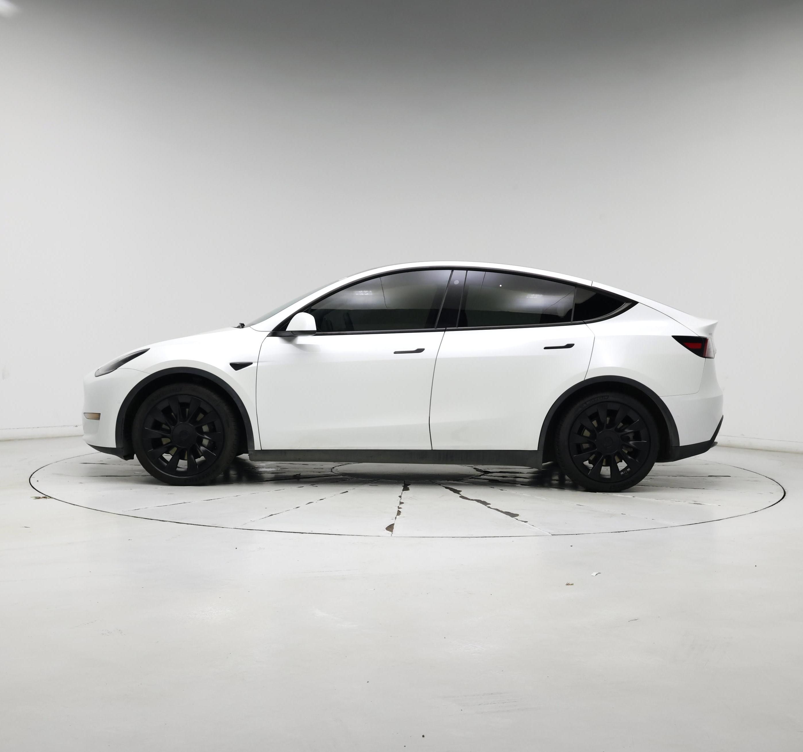 Thumbnail: 2021 Tesla Model Y - 3