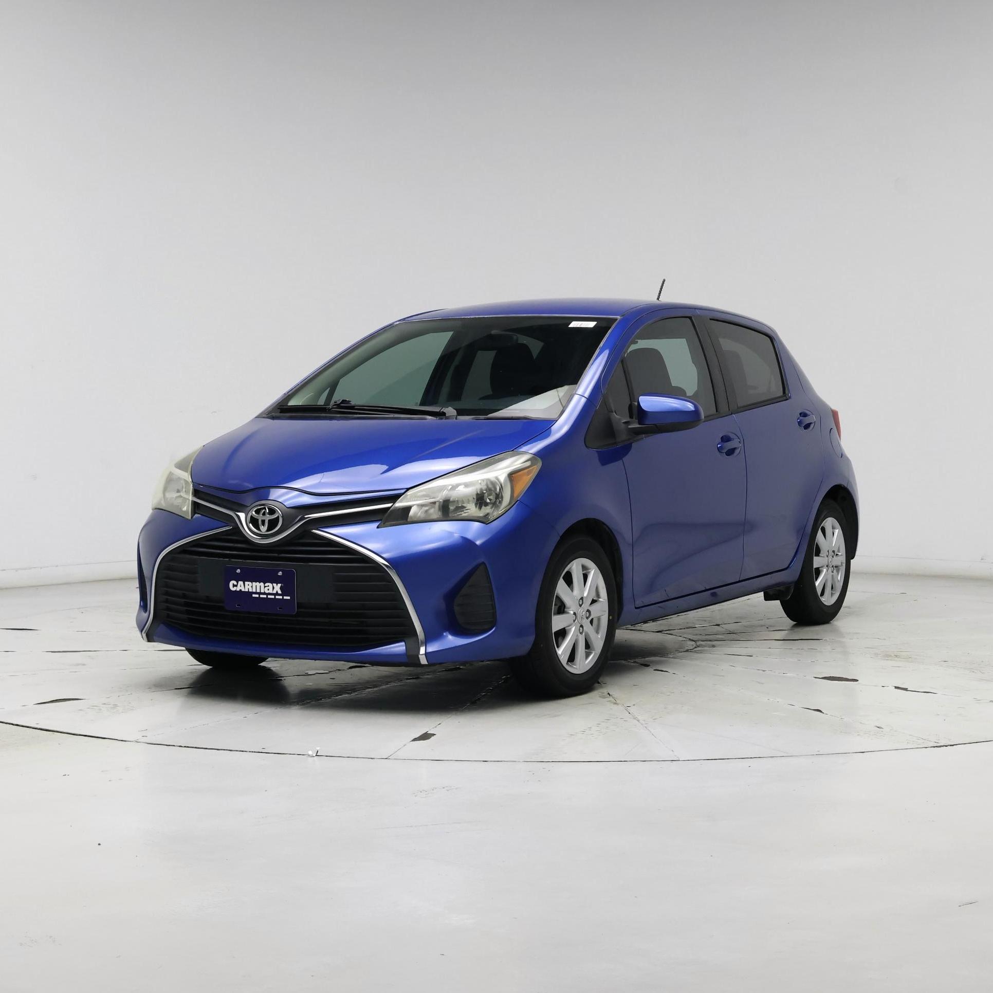 Thumbnail: 2015 Toyota Yaris - 4