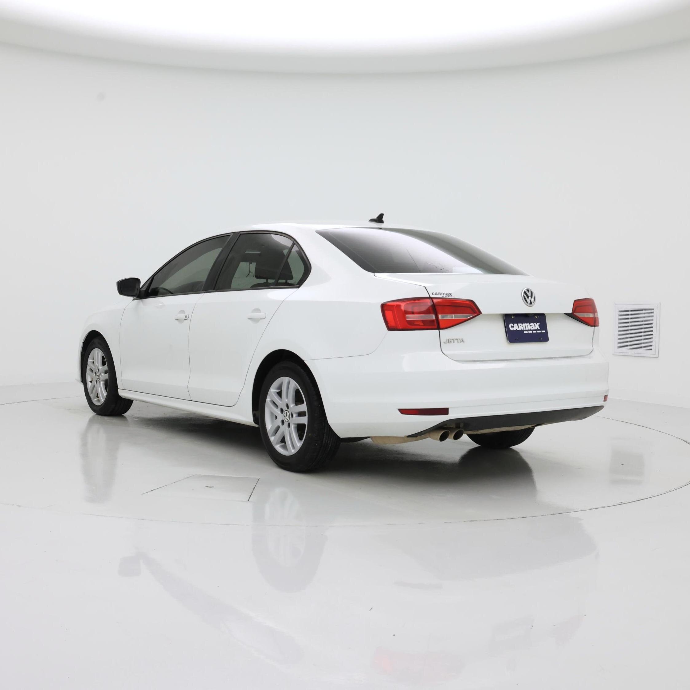 Thumbnail: 2015 Volkswagen Jetta - 2