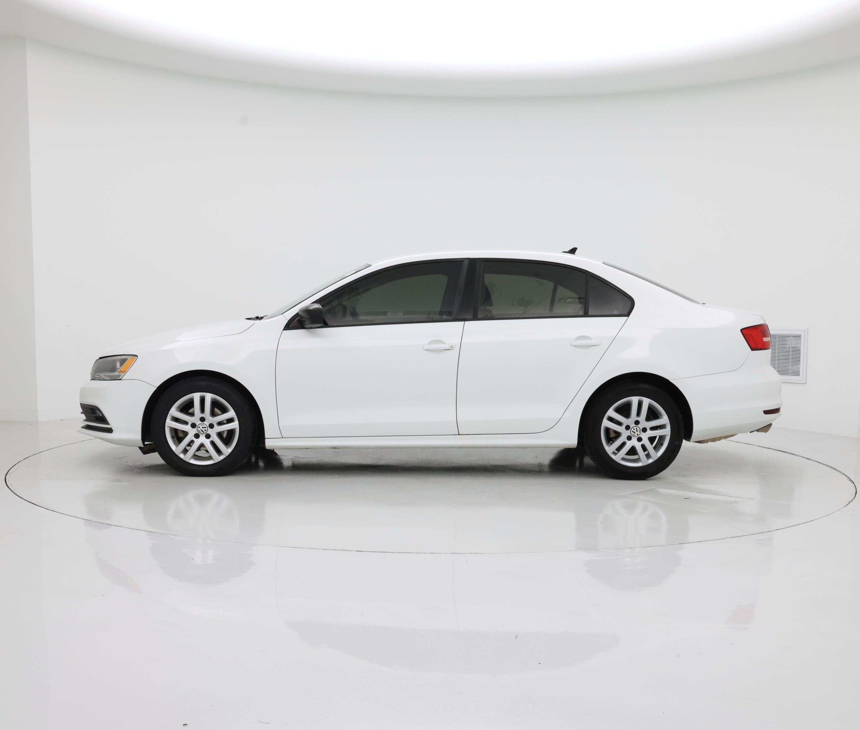 Thumbnail: 2015 Volkswagen Jetta - 3