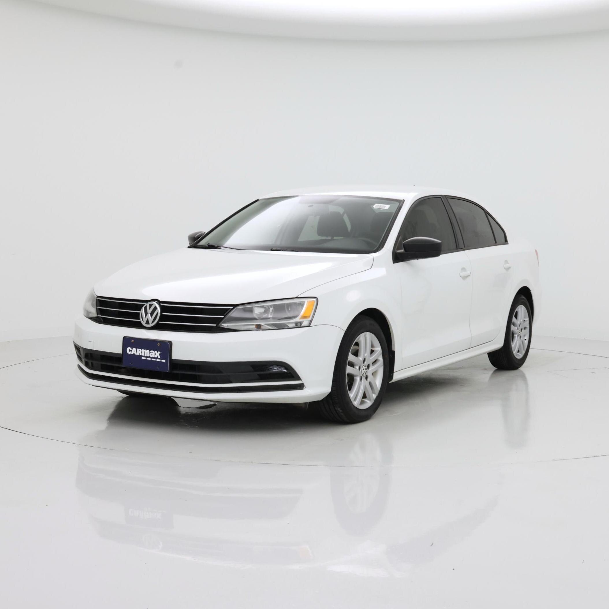 Thumbnail: 2015 Volkswagen Jetta - 4