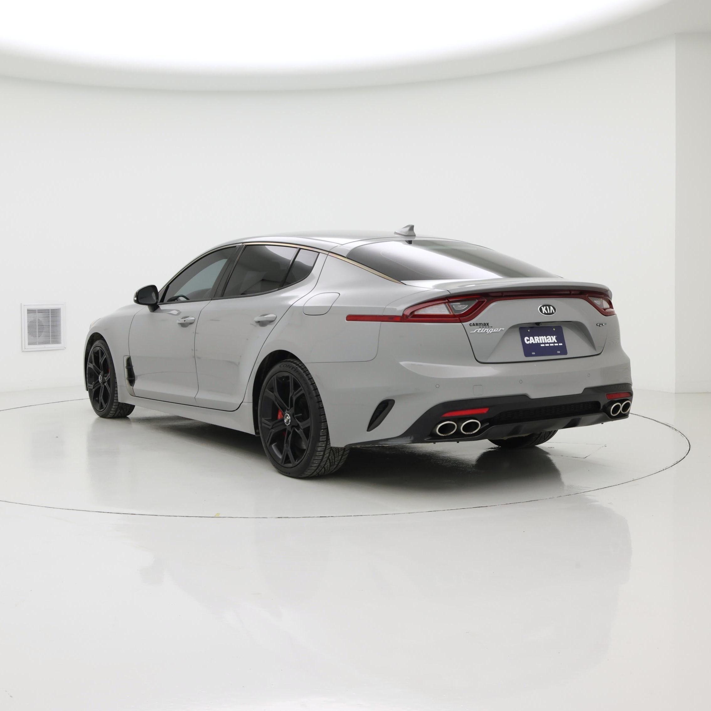 Thumbnail: 2018 Kia Stinger - 2