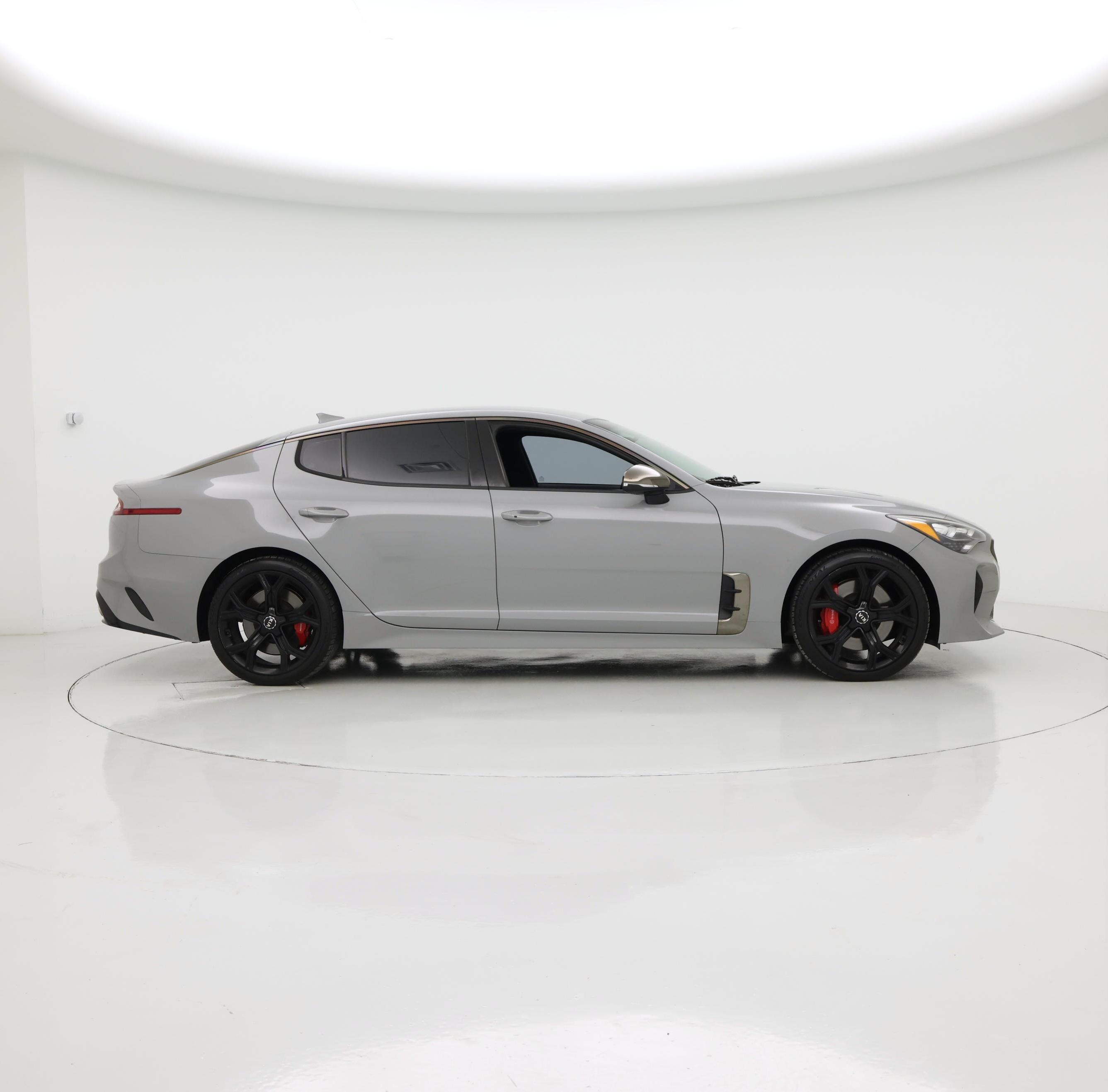 Thumbnail: 2018 Kia Stinger - 7