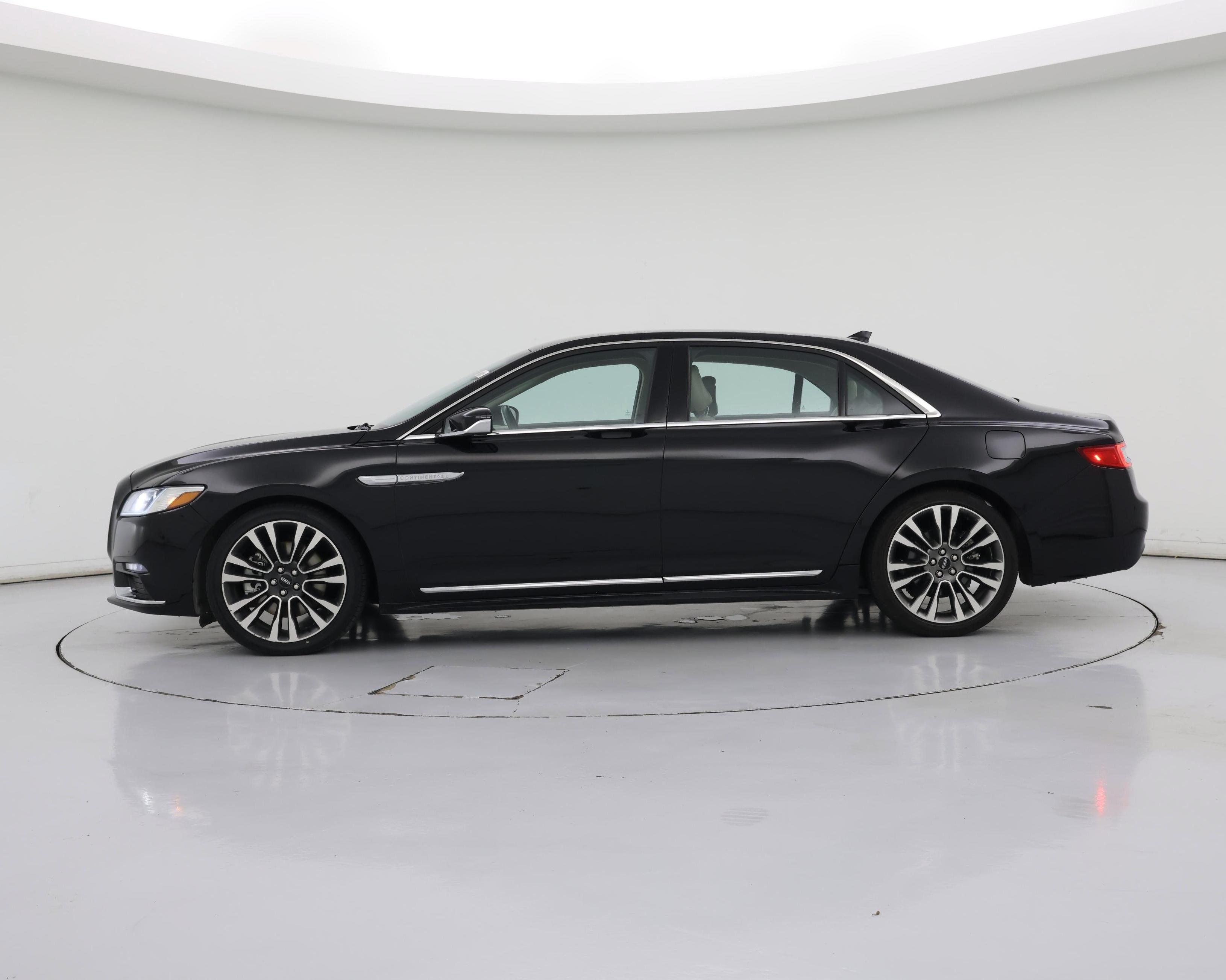 Thumbnail: 2020 Lincoln Continental - 3