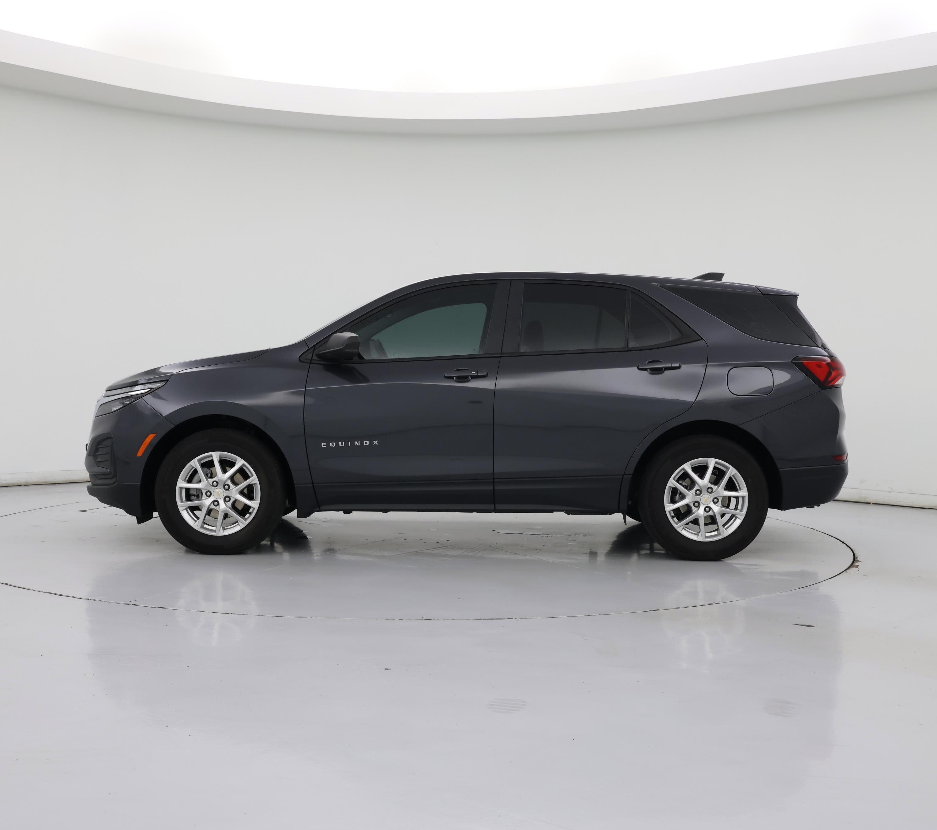 Thumbnail: 2022 Chevrolet Equinox - 3
