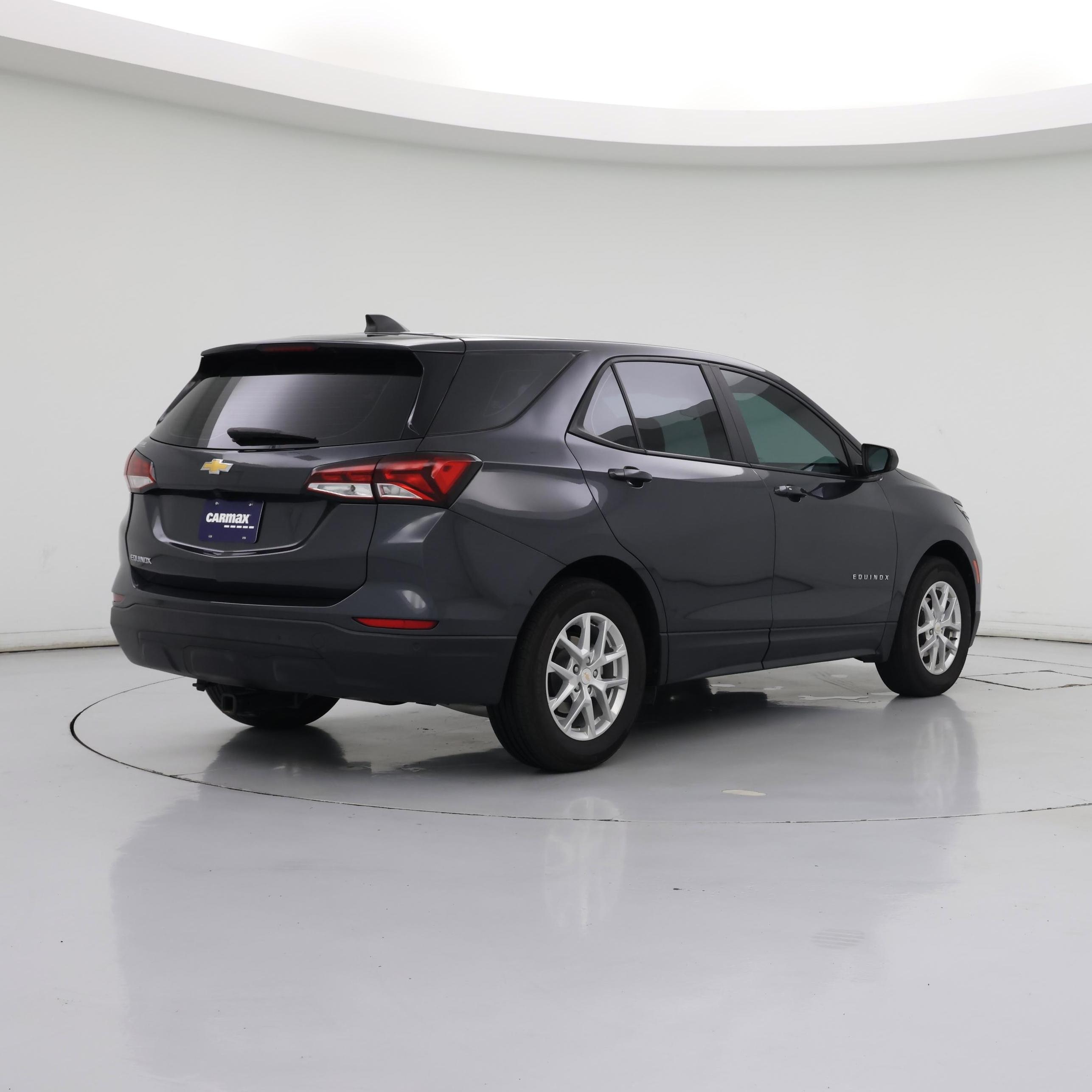 Thumbnail: 2022 Chevrolet Equinox - 8