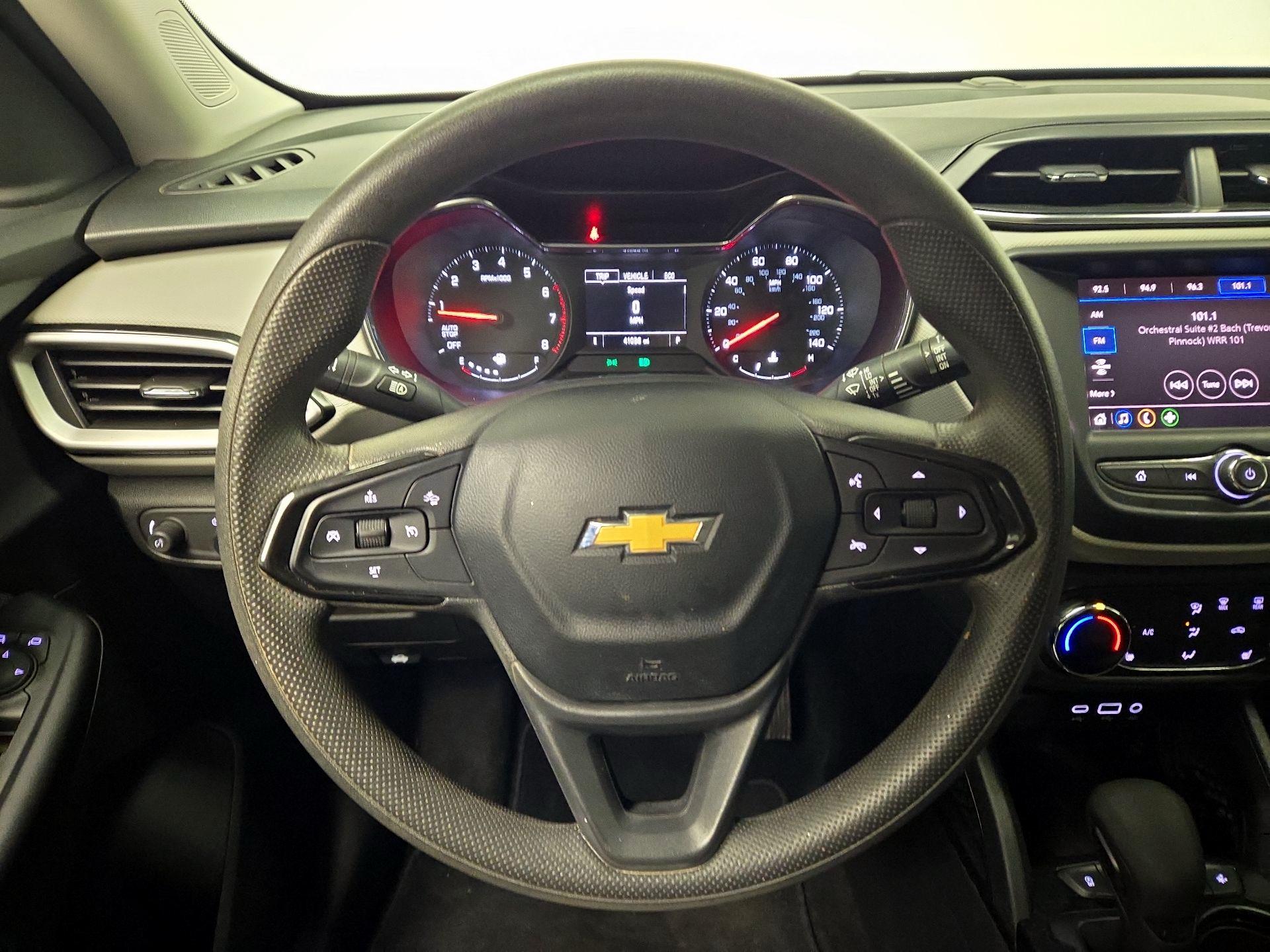 Thumbnail: 2022 Chevrolet TrailBlazer - 10