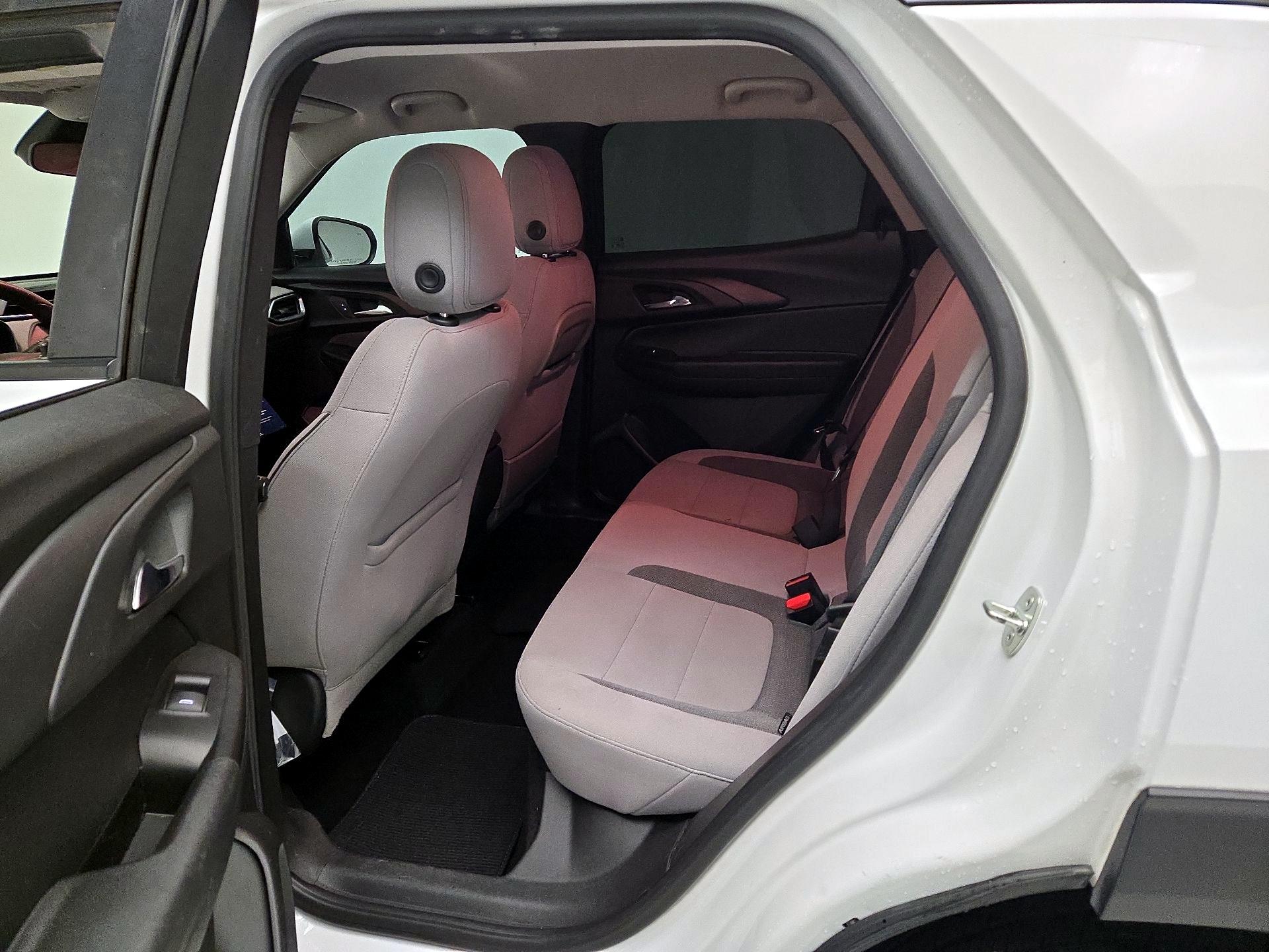 Thumbnail: 2022 Chevrolet TrailBlazer - 19