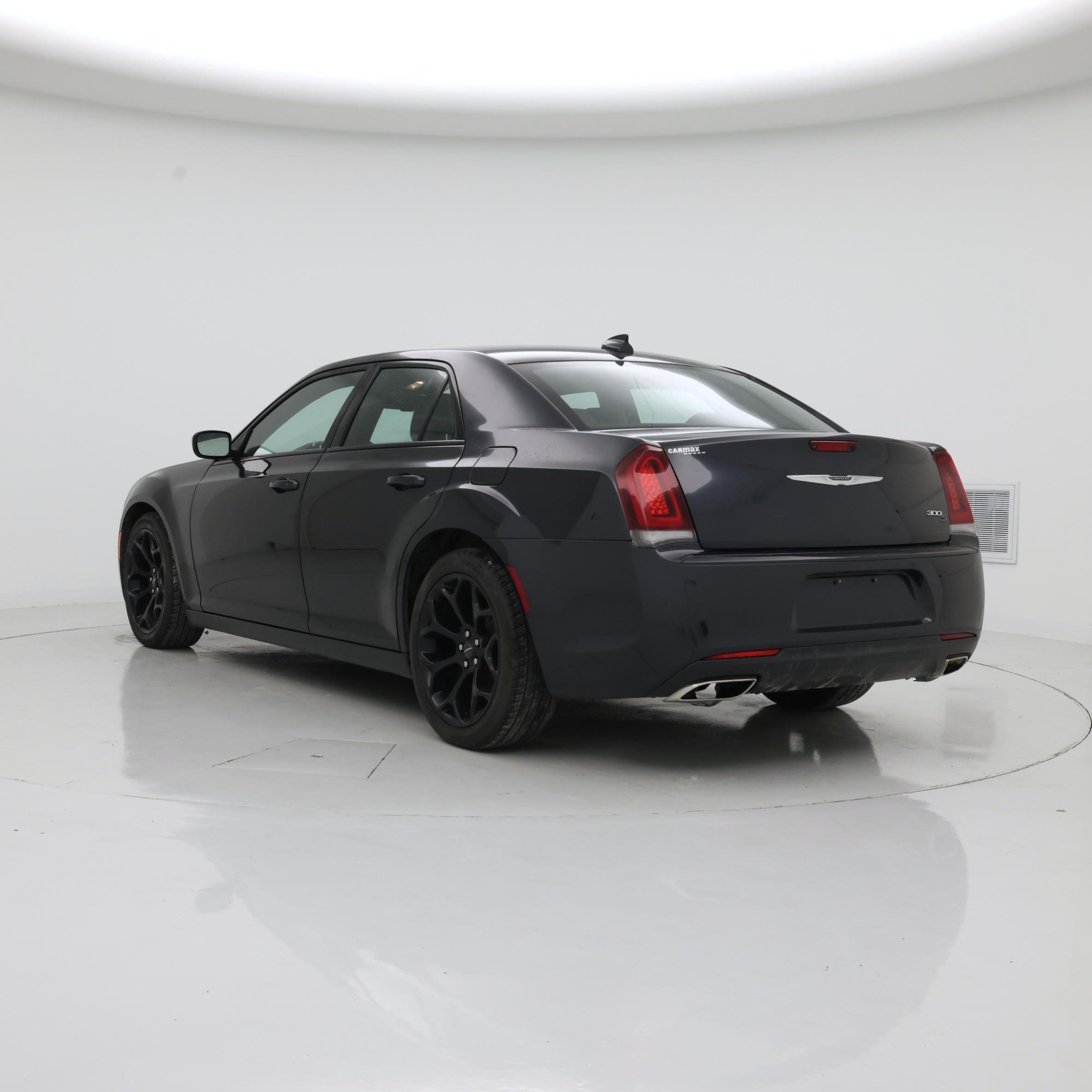 Thumbnail: 2019 Chrysler 300 - 2