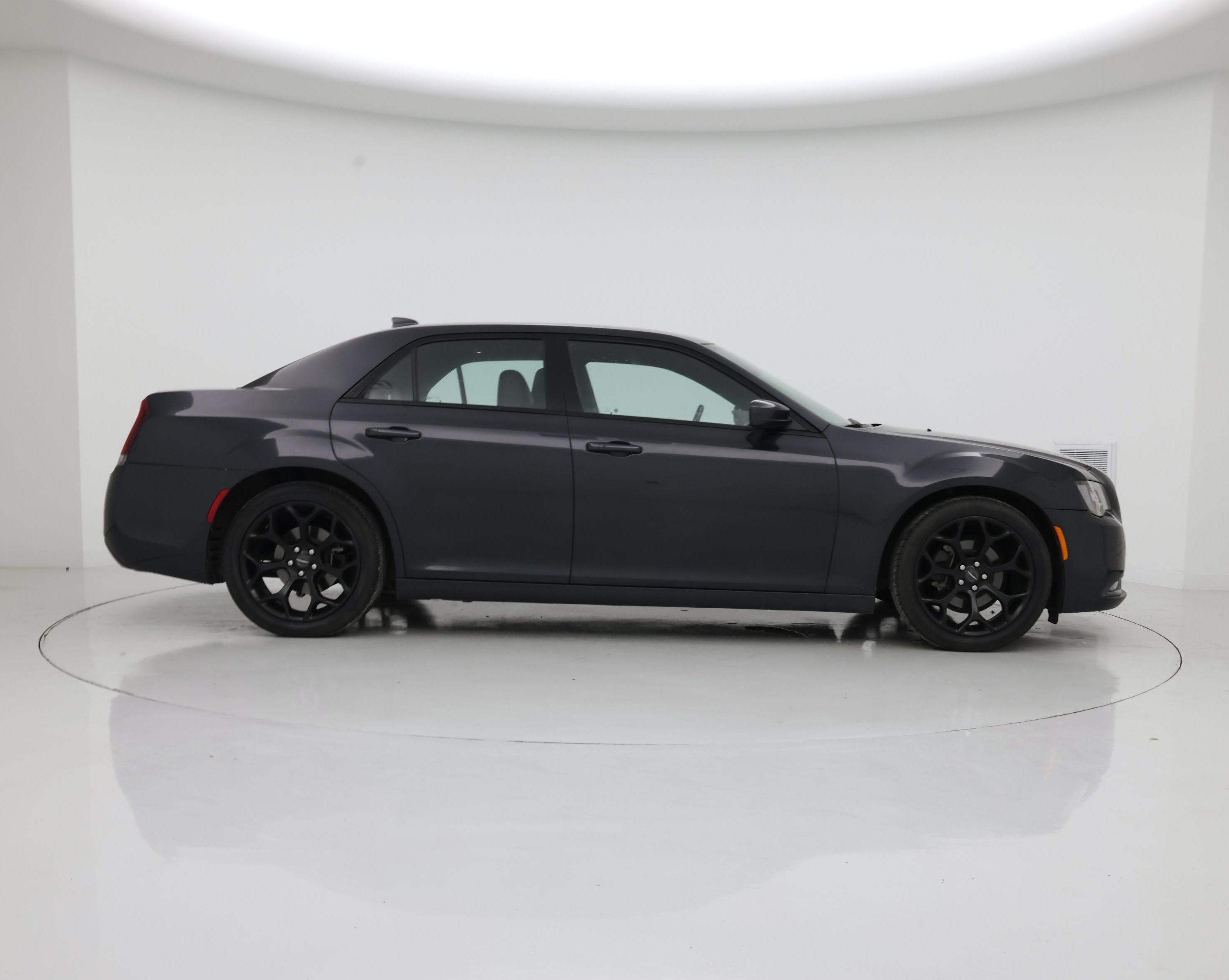 Thumbnail: 2019 Chrysler 300 - 7