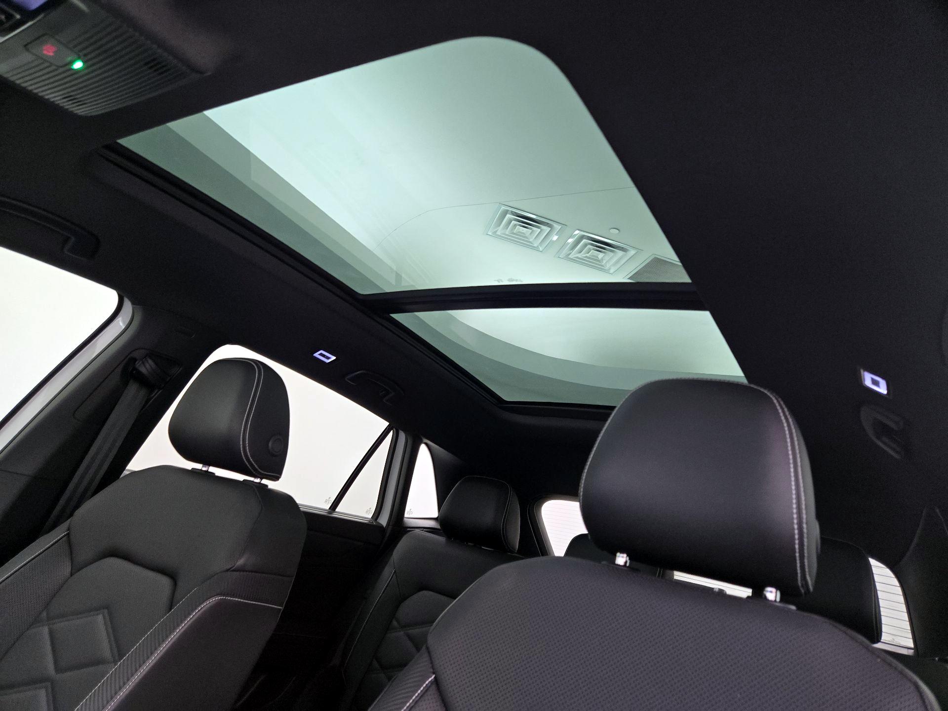 Thumbnail: 2024 Volkswagen Atlas - 19