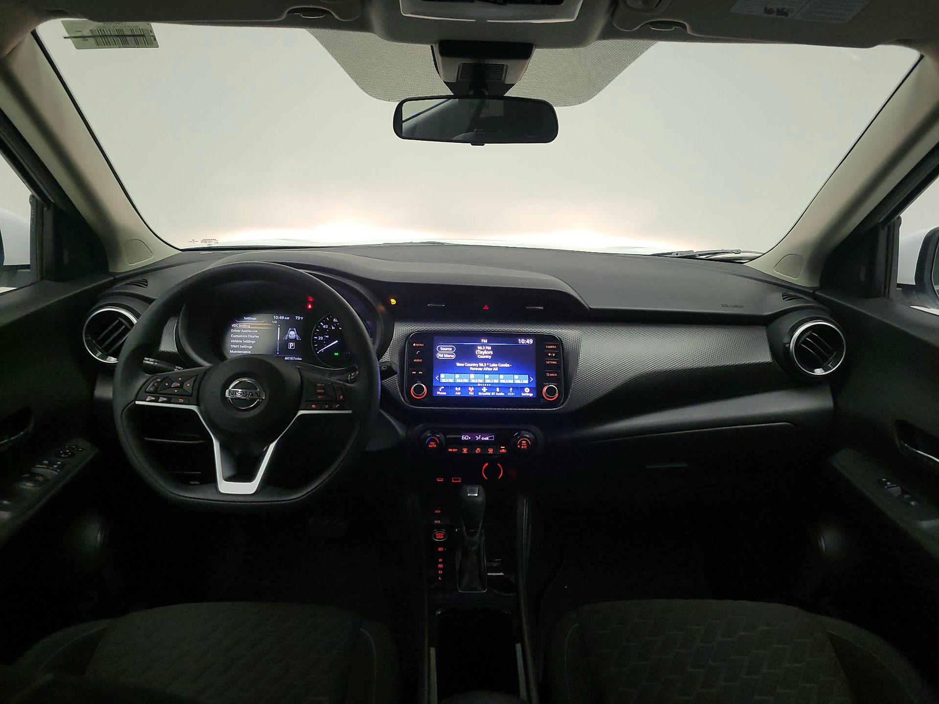 Thumbnail: 2021 Nissan Kicks - 9