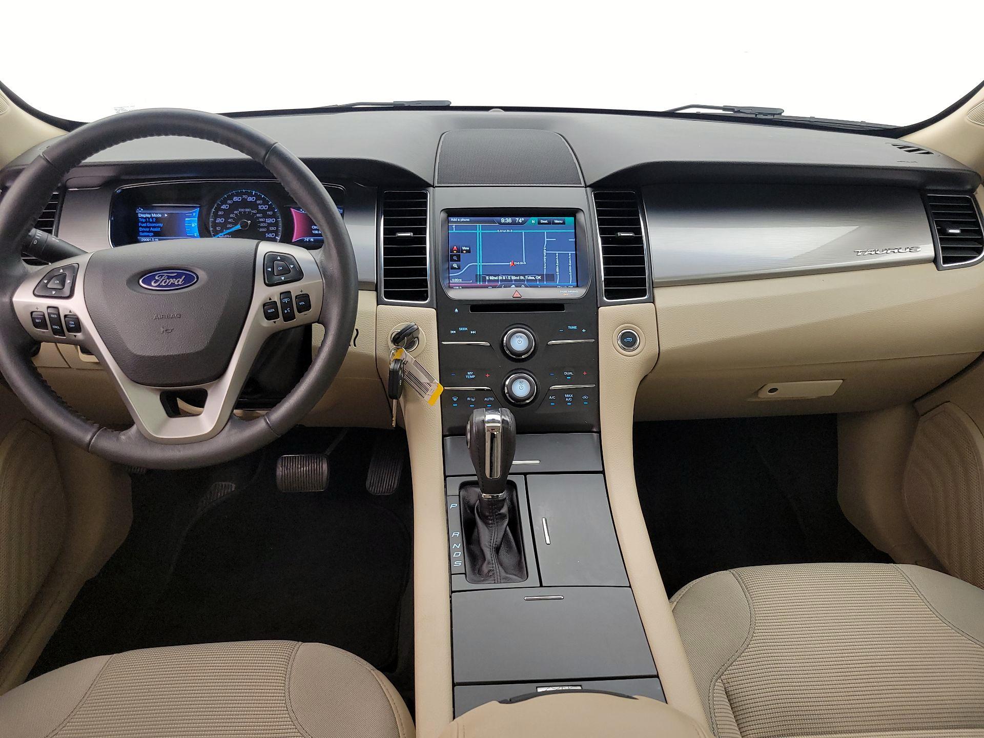 Thumbnail: 2014 Ford Taurus - 9