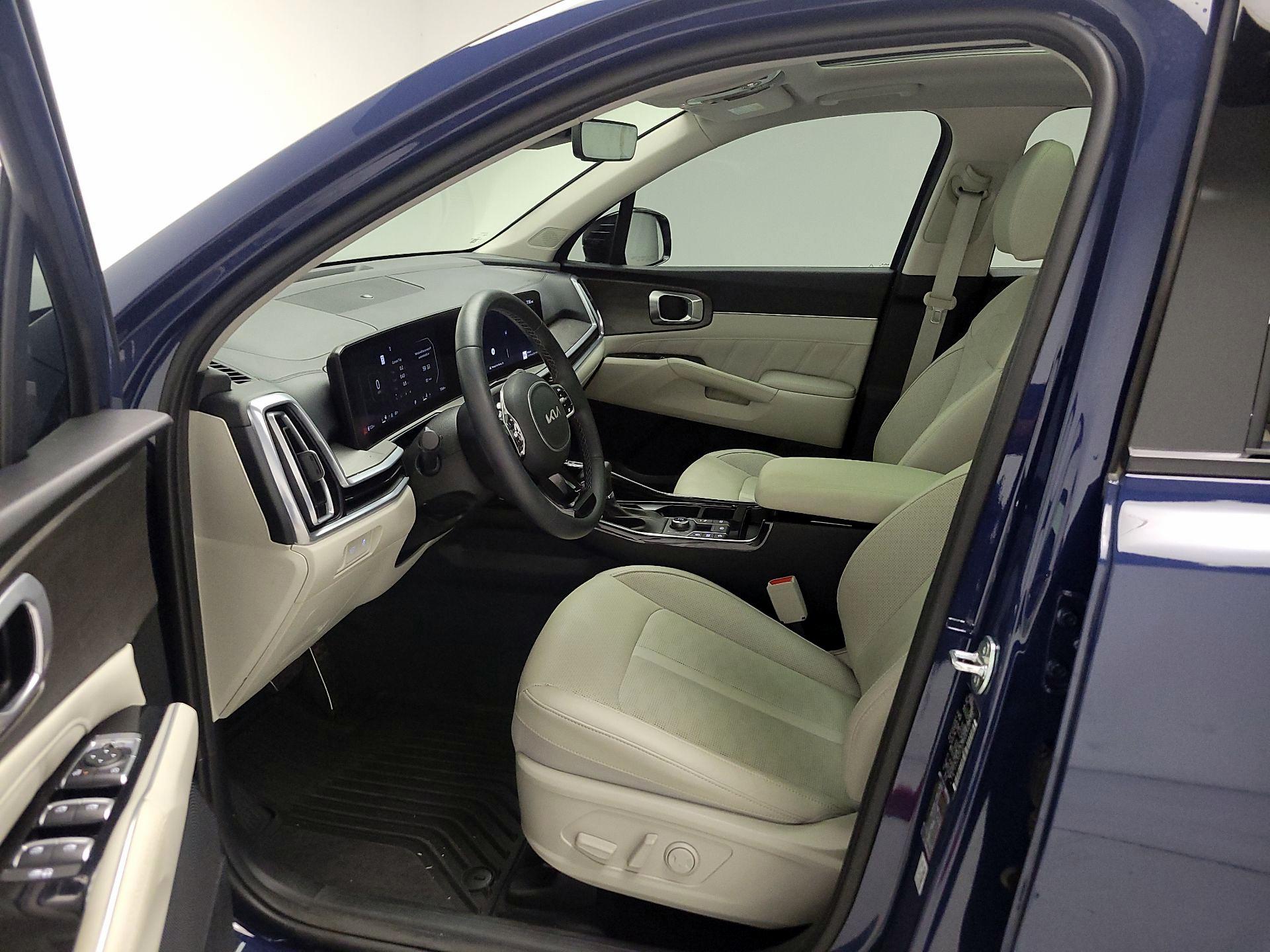 Thumbnail: 2025 Kia Sorento - 11