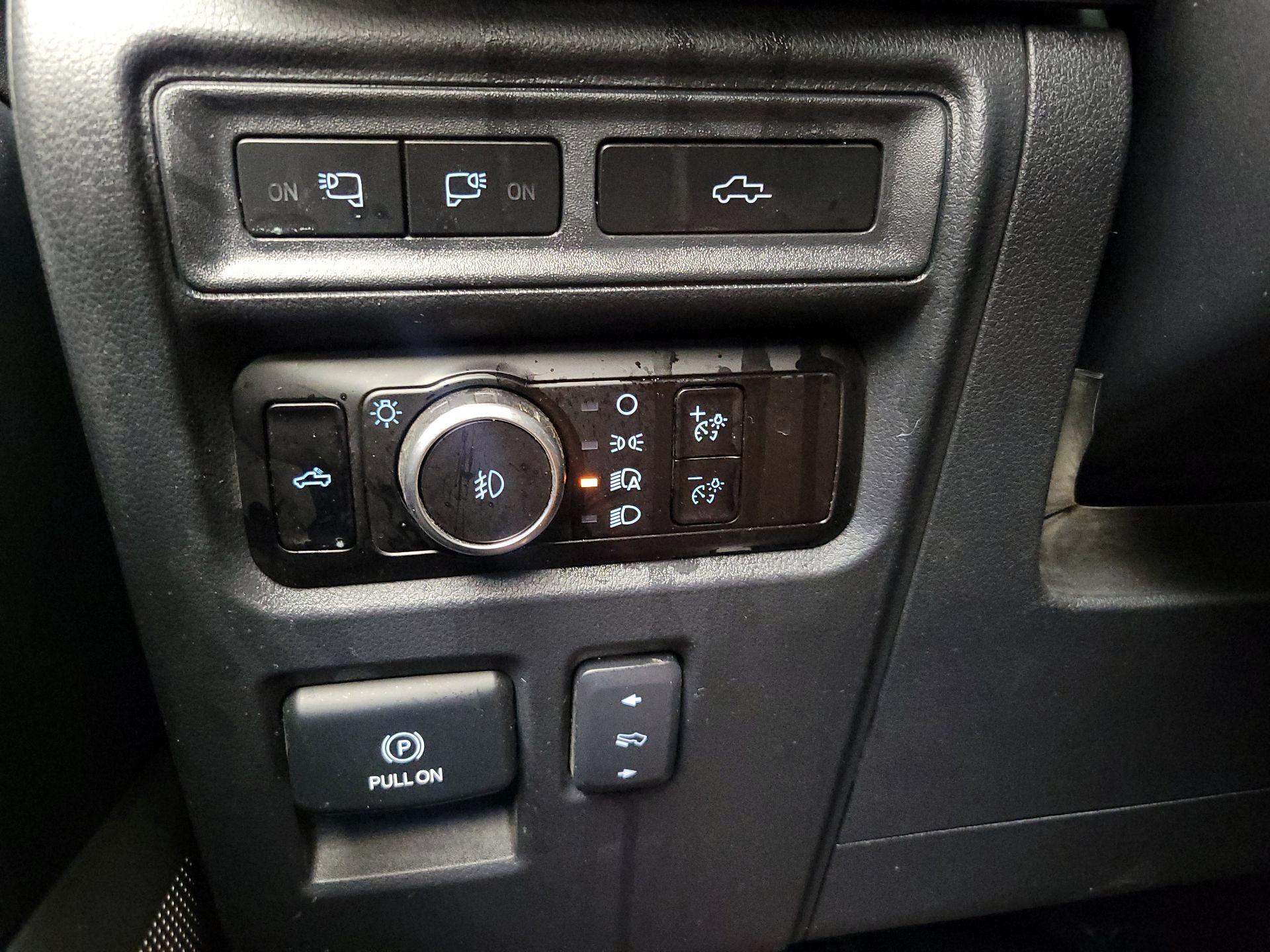 Thumbnail: 2023 Ford F-150 - 13