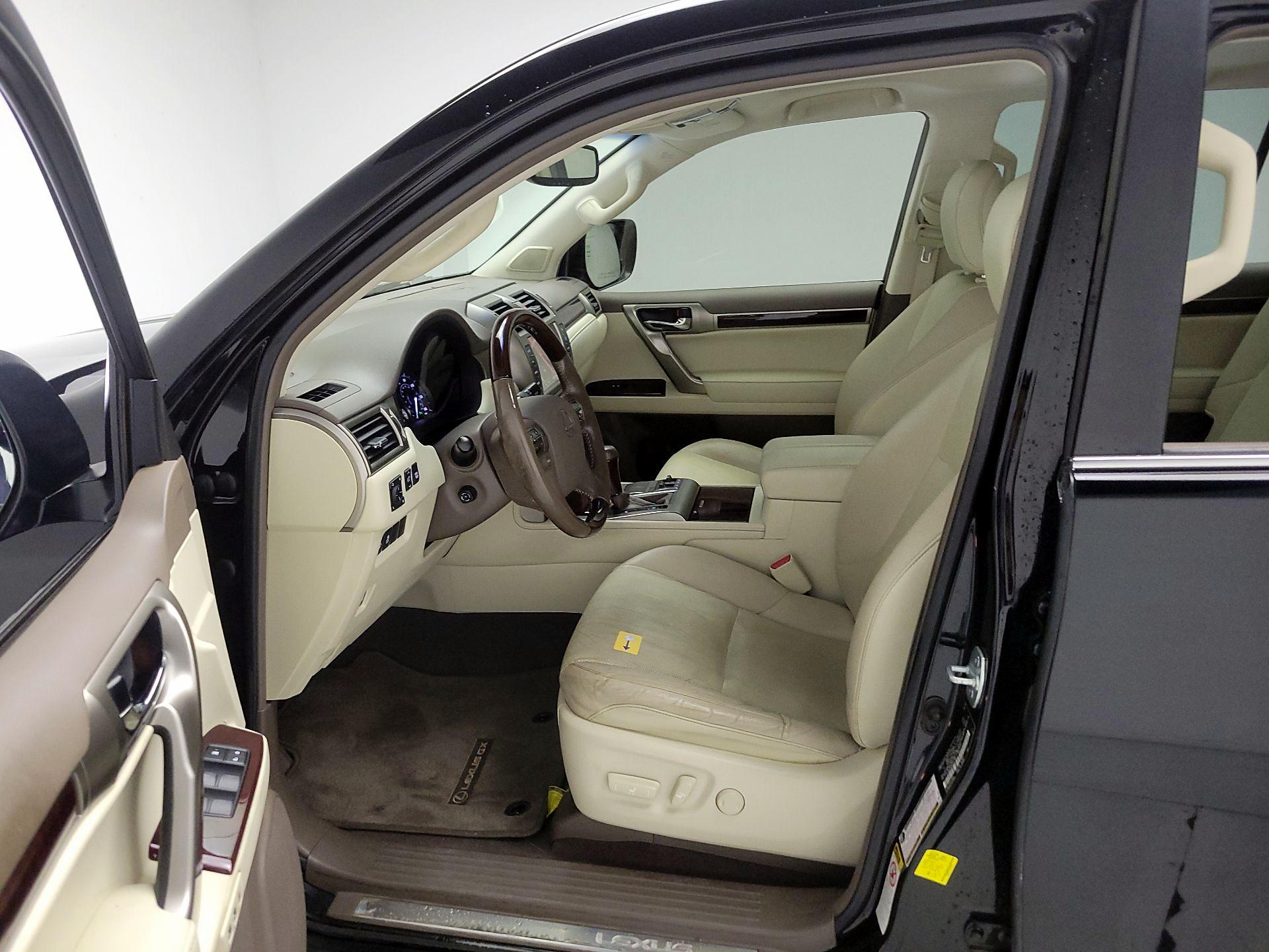 Thumbnail: 2019 Lexus GX - 11
