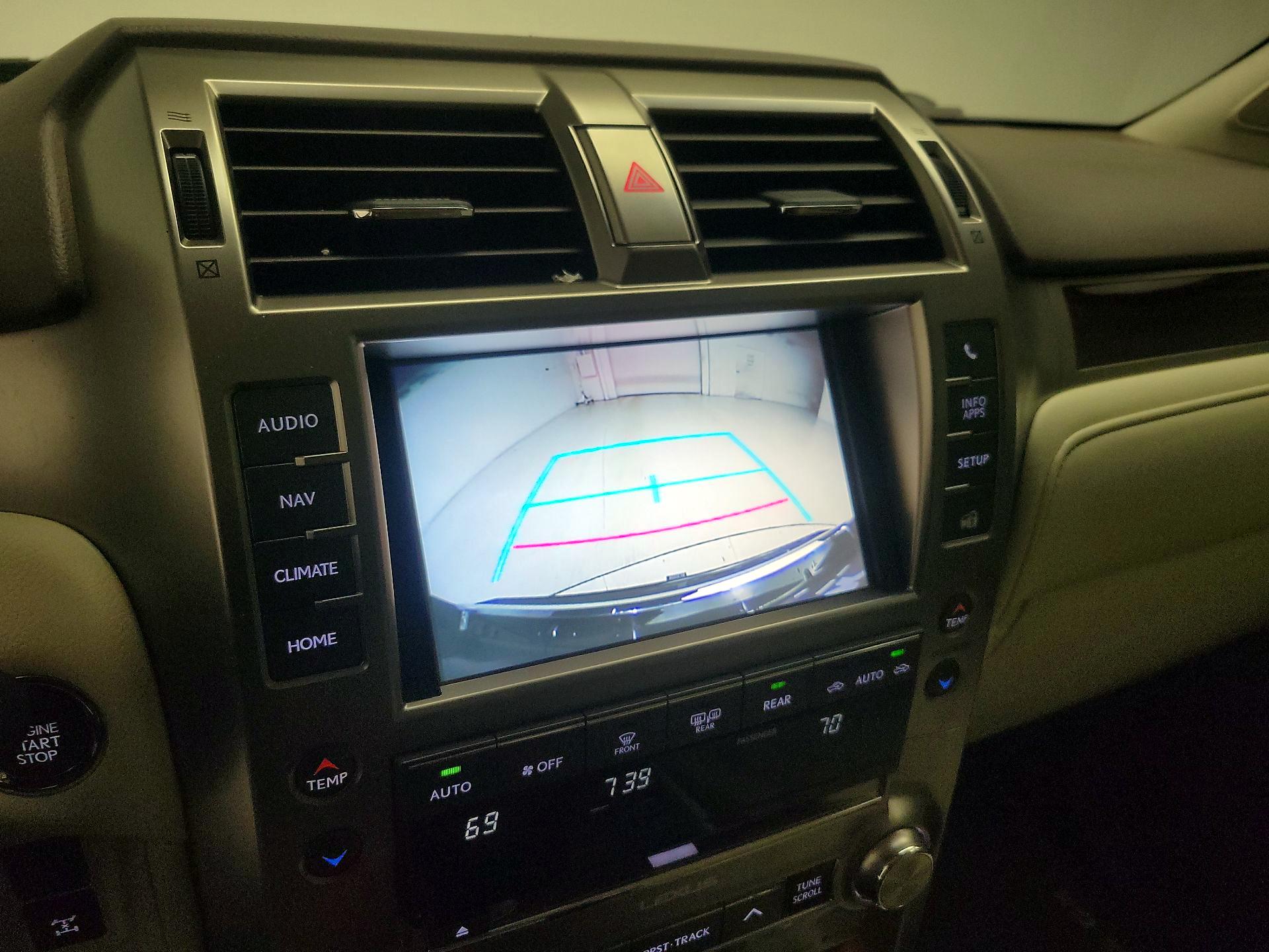 Thumbnail: 2019 Lexus GX - 15
