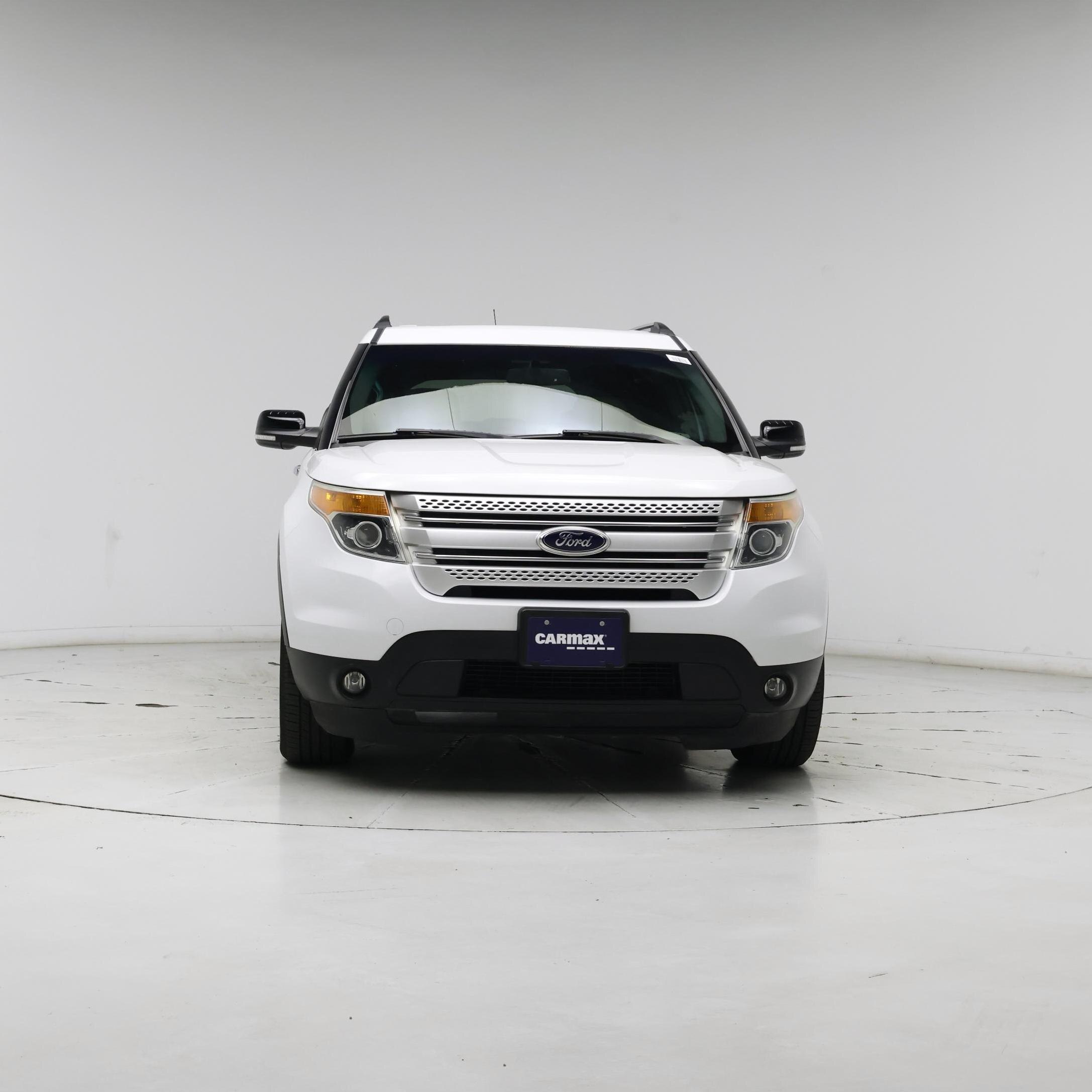 Thumbnail: 2015 Ford Explorer - 5
