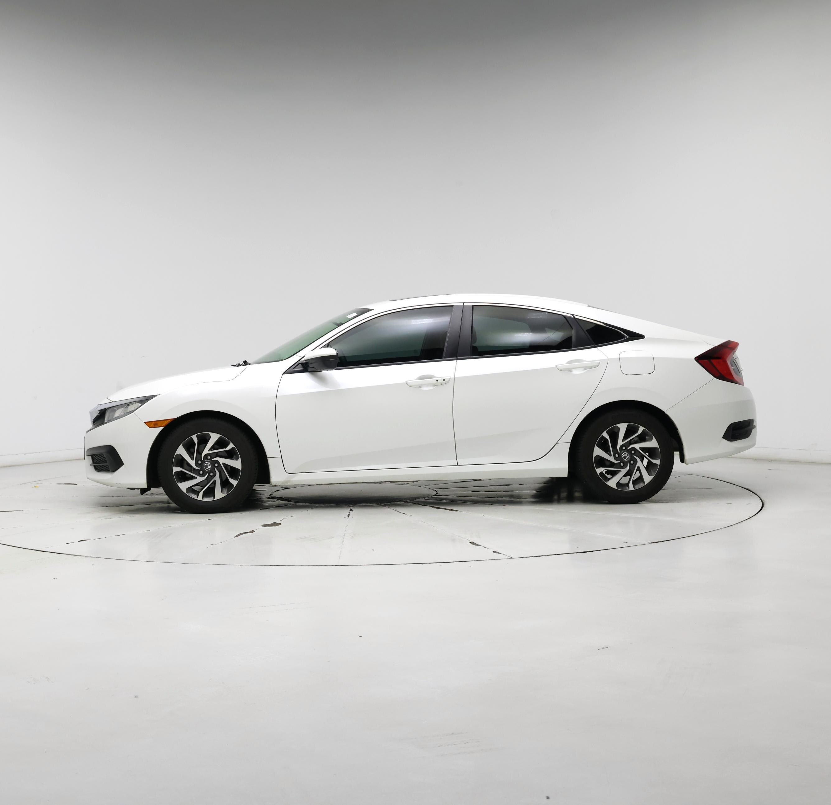 Thumbnail: 2016 Honda Civic - 3