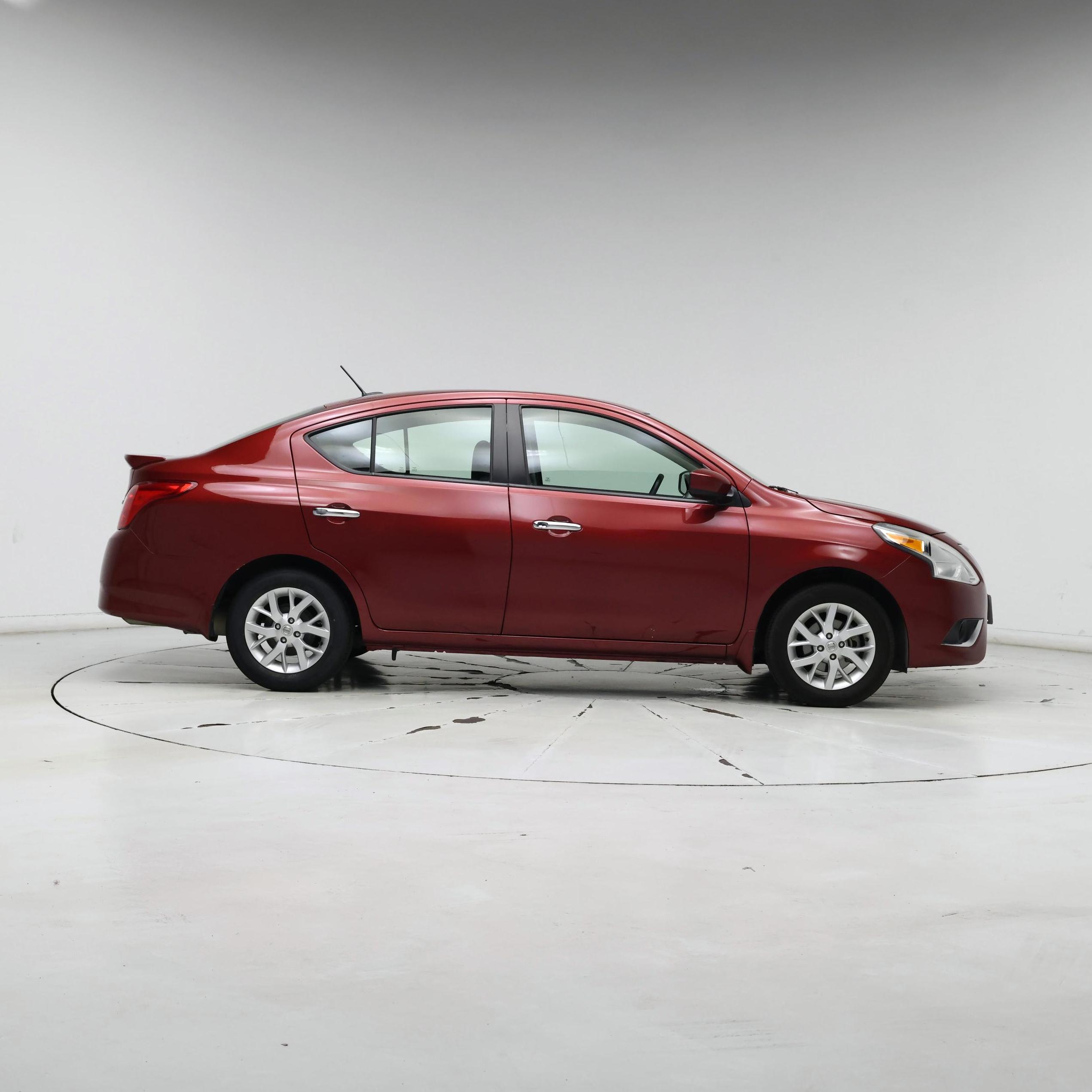 Thumbnail: 2018 Nissan Versa - 7