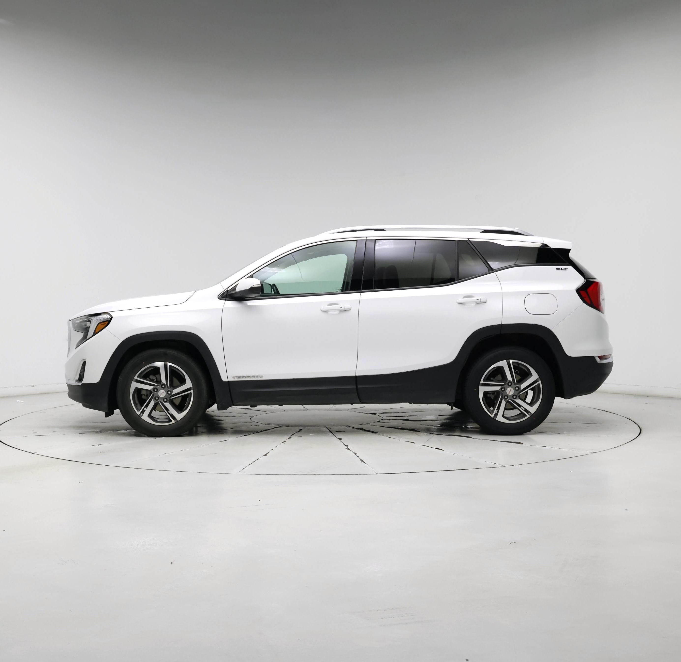 Thumbnail: 2021 GMC Terrain - 3