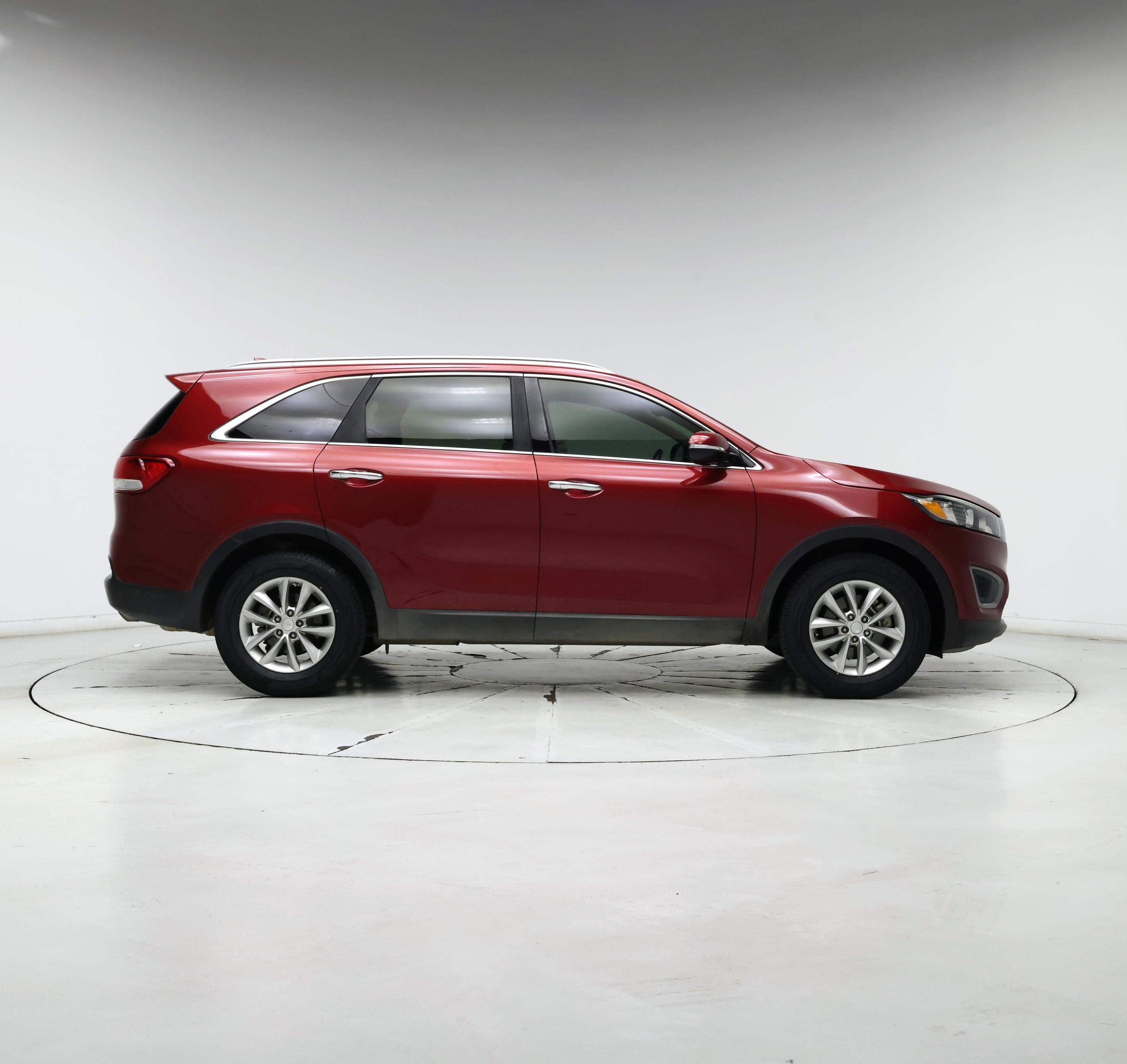 Thumbnail: 2017 Kia Sorento - 7