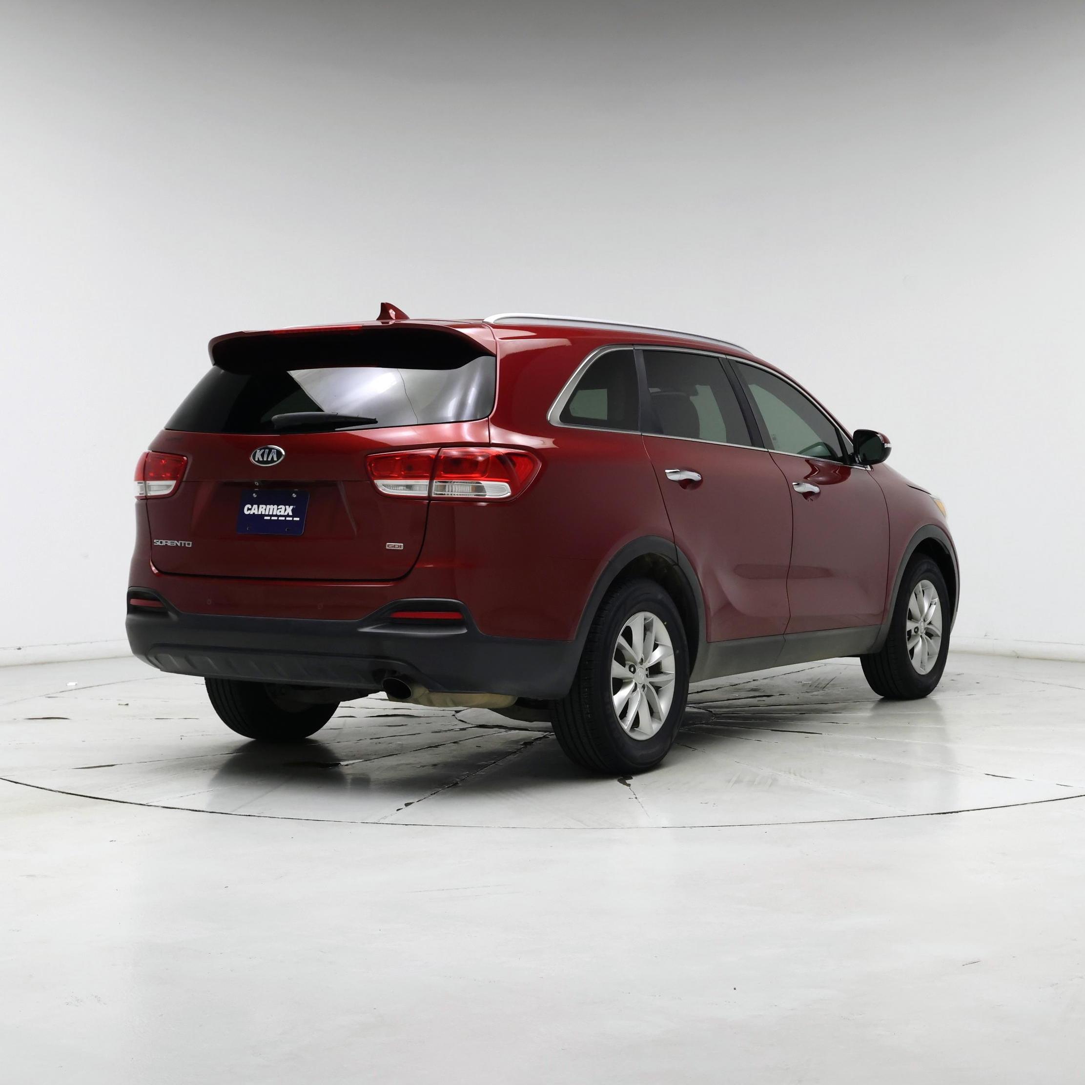 Thumbnail: 2017 Kia Sorento - 8
